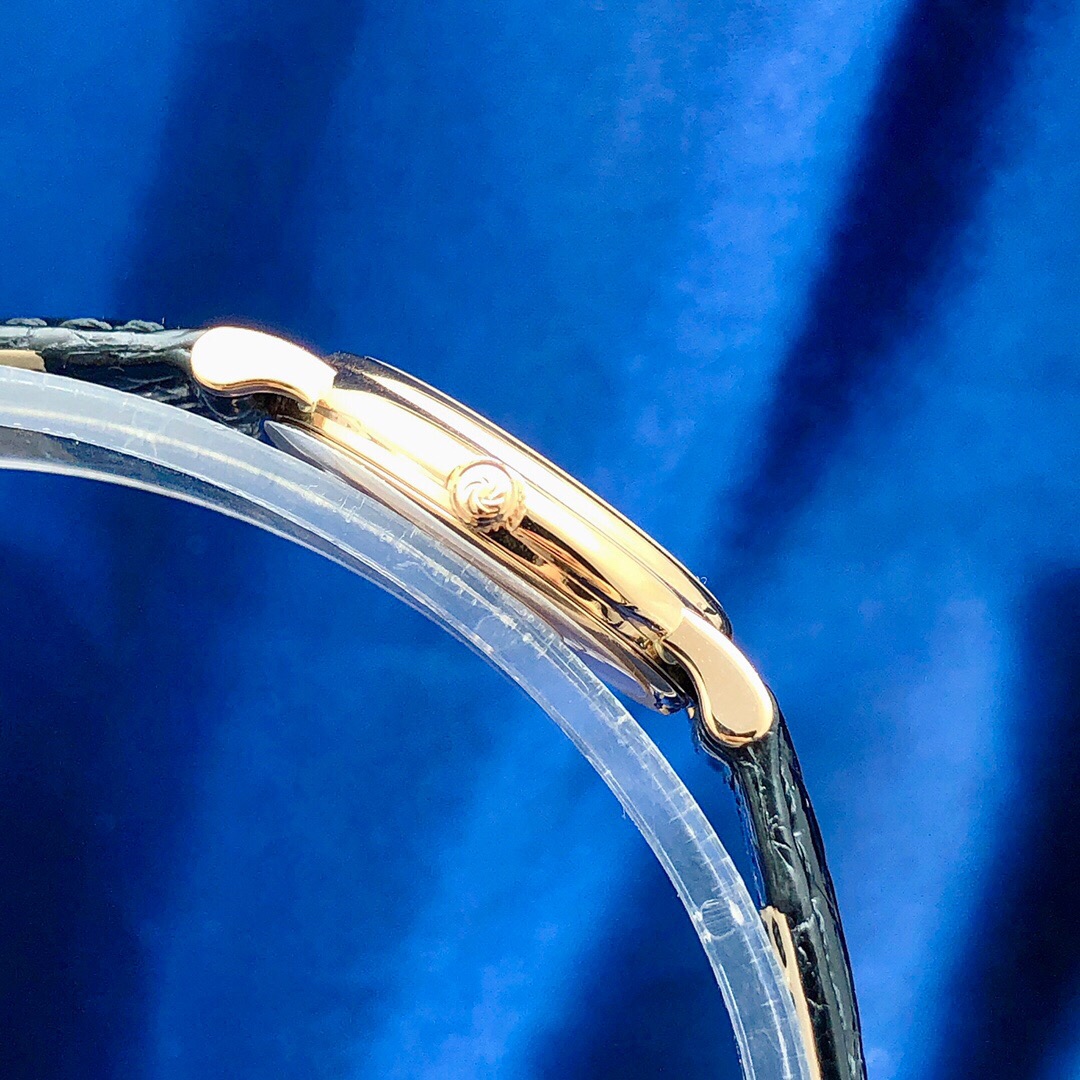 Carl F. Bucherer 00.10303.03.21.02 detail 4