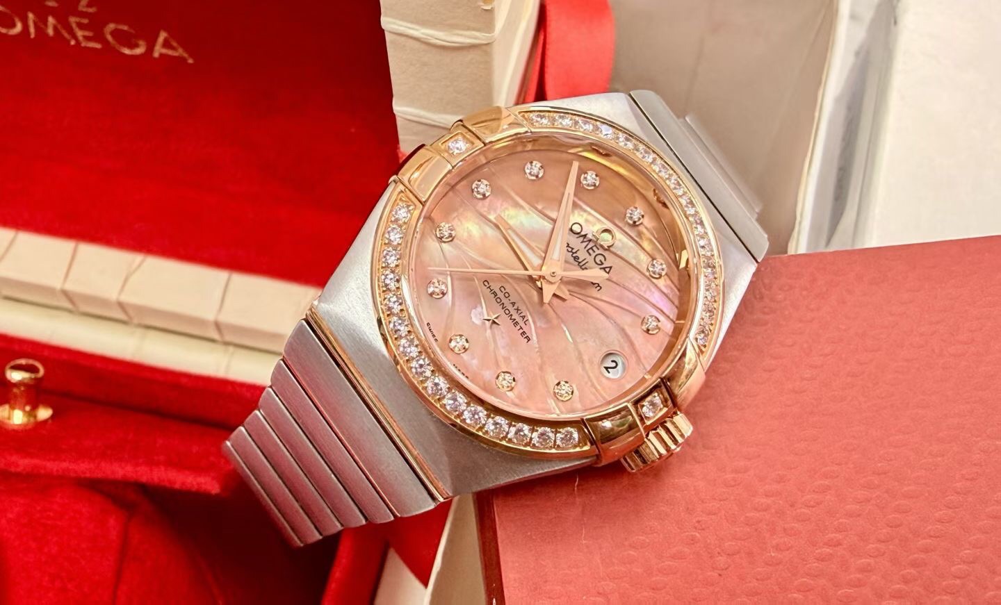 Omega 123.25.27.20.57.003 detail 1