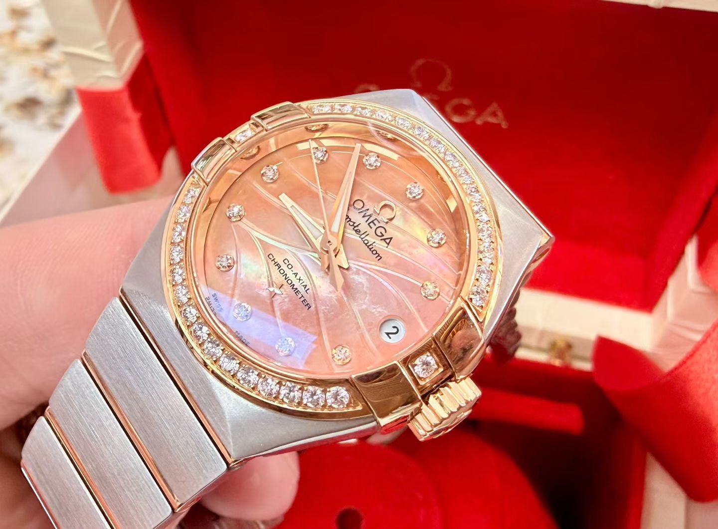 Omega 123.25.27.20.57.003 detail 2