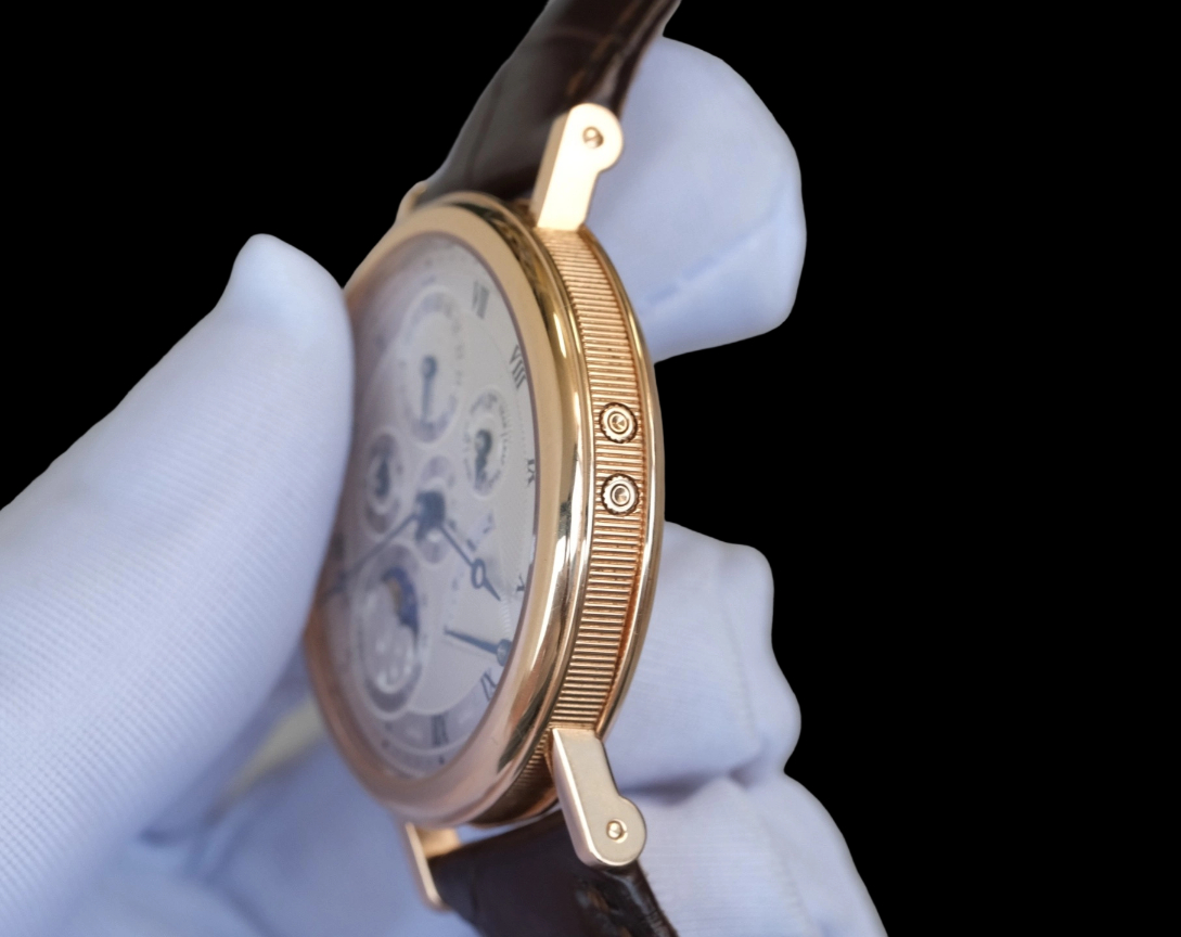 Breguet 5327BR / 1E / 9V6 detail 3