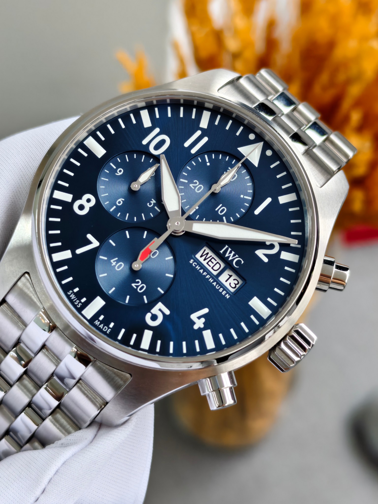 IWC IW378004 detail 2