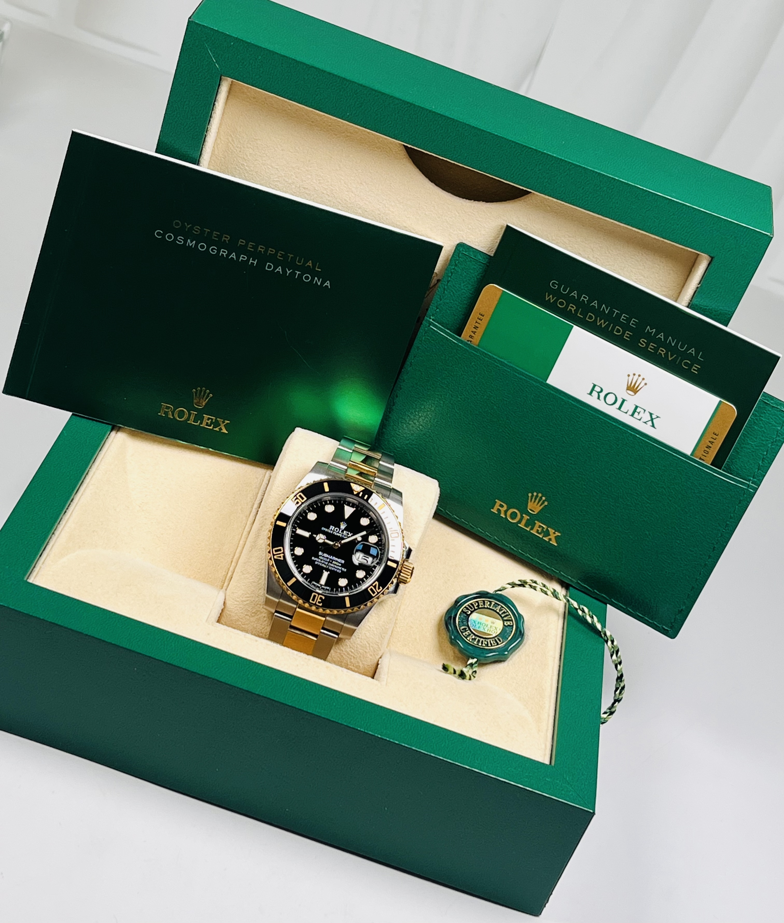 Rolex 116613 detail 8