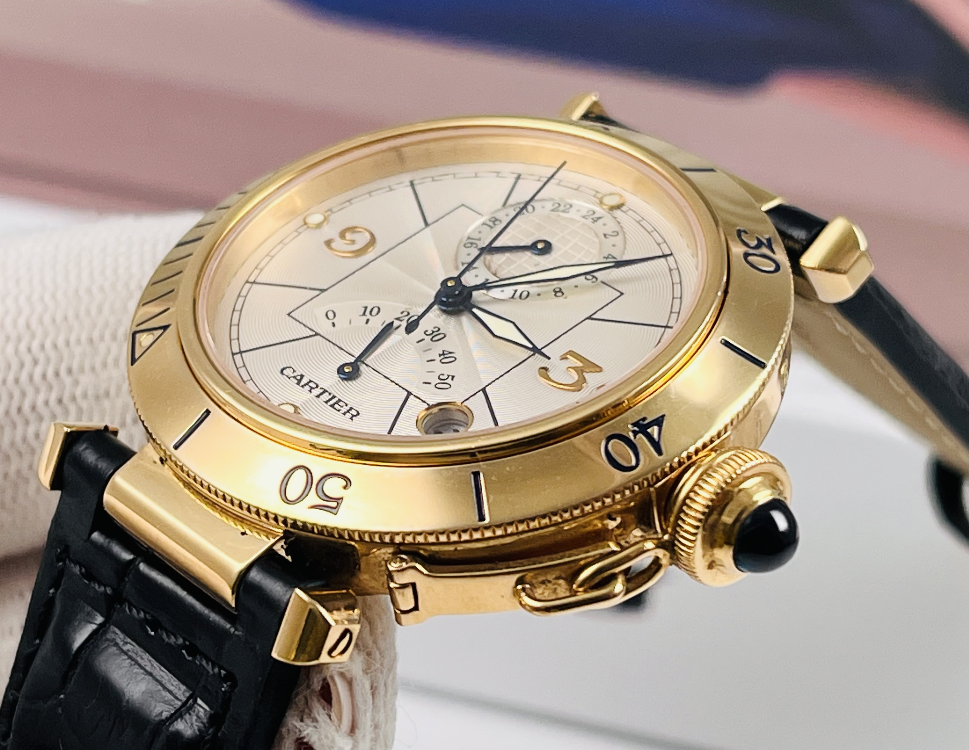 Cartier W3014456 detail 2