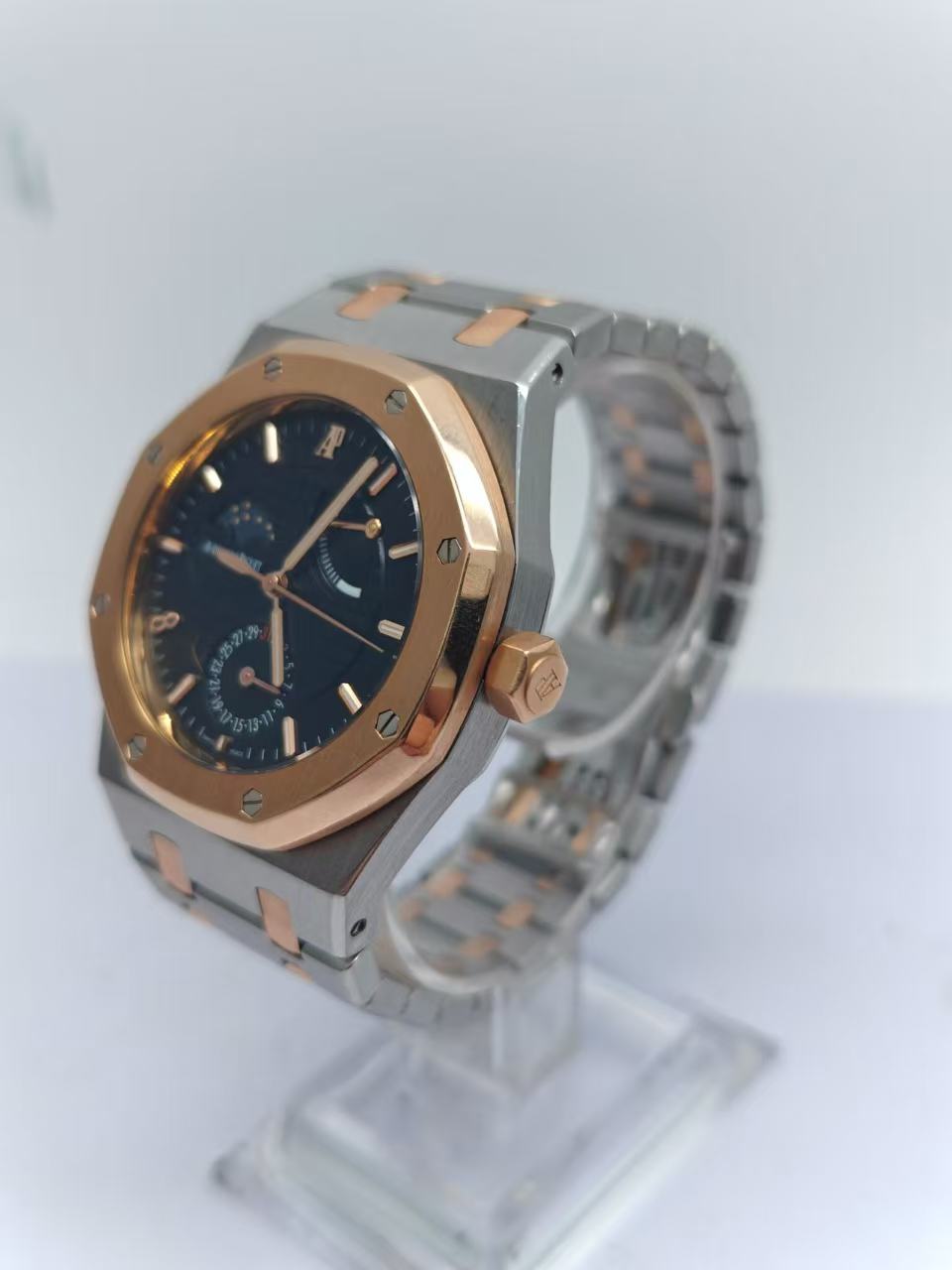 Audemars Piguet 26168sr.oo.1220sr.01 detail 1