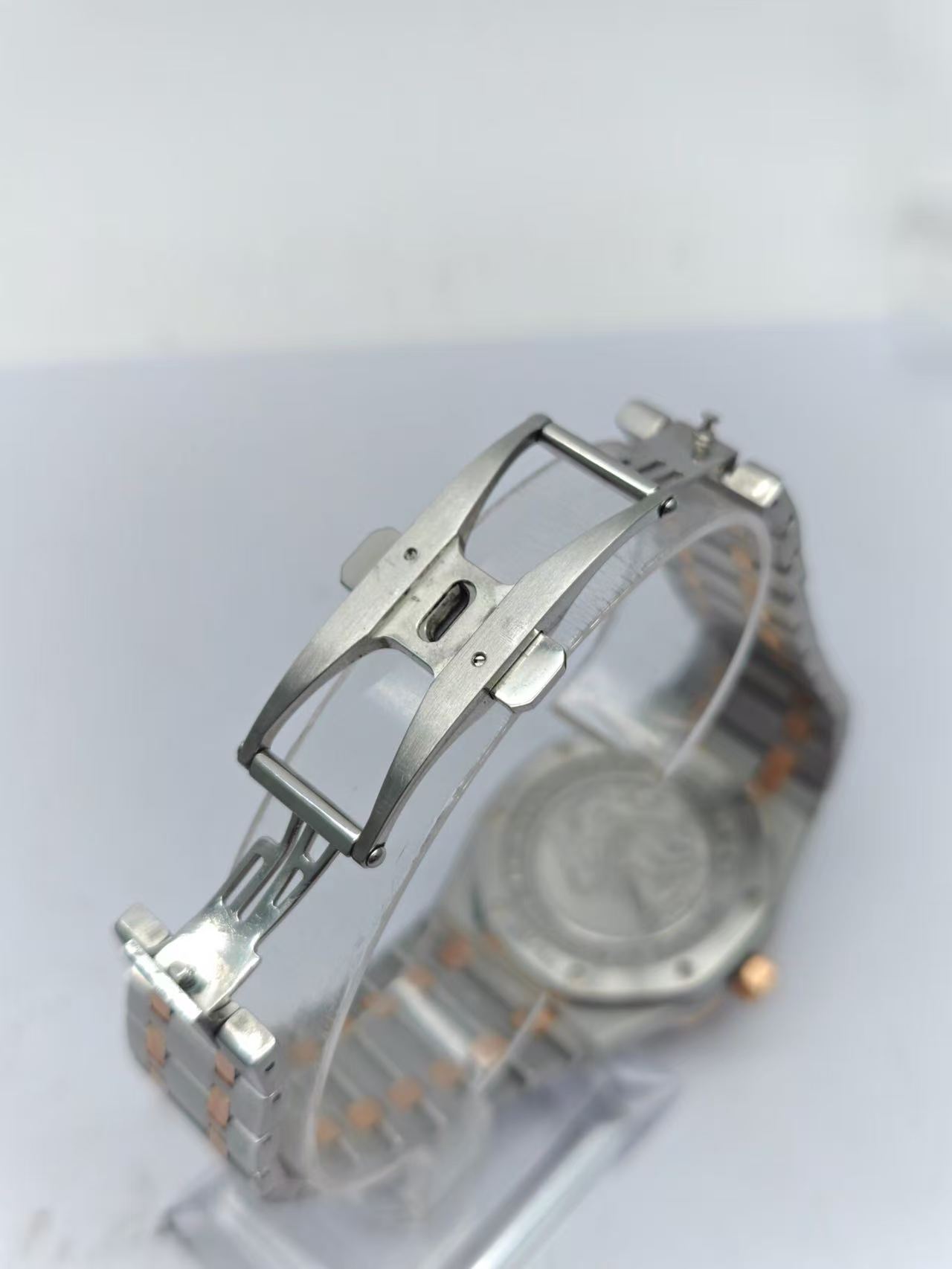 Audemars Piguet 26168sr.oo.1220sr.01 detail 4