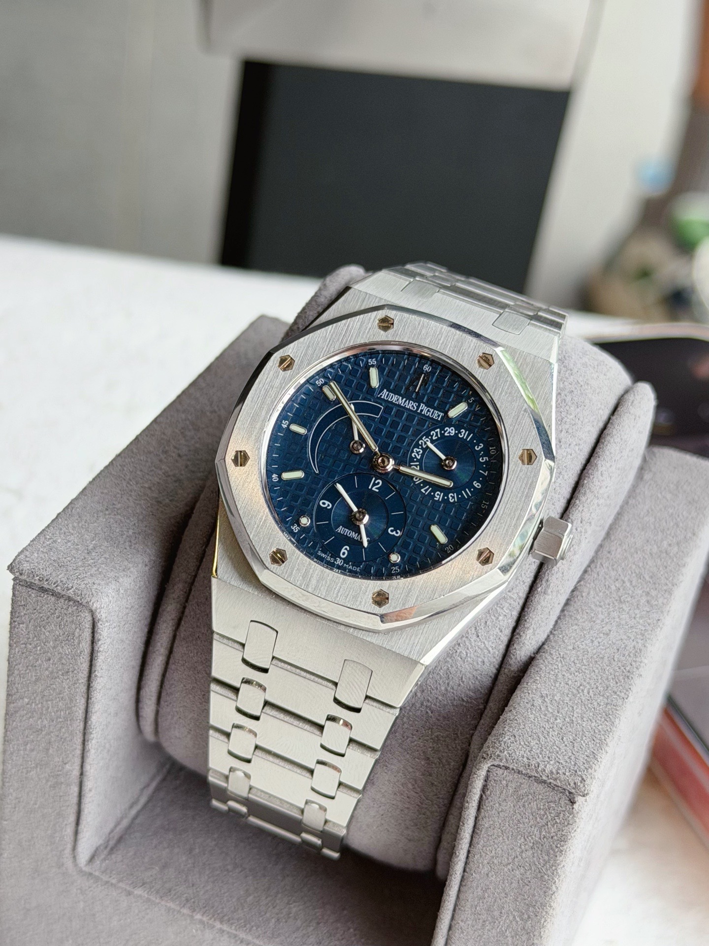 Audemars Piguet 25730ST.OO.0789ST.06 detail 4