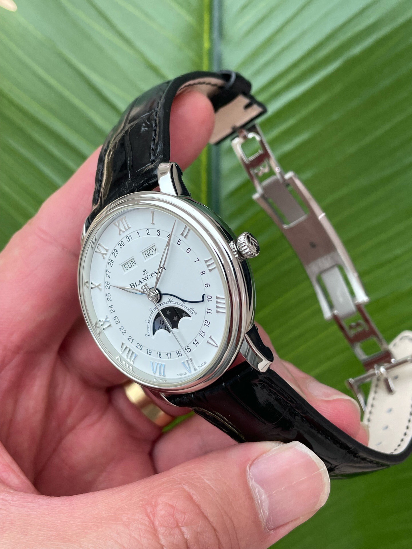 Blancpain 6654-1127-55B detail 2