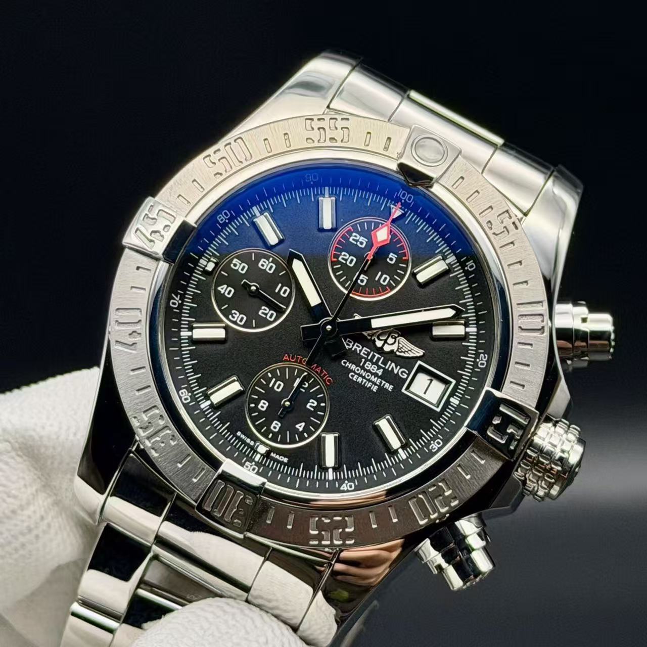 Breitling A1338111 detail 1