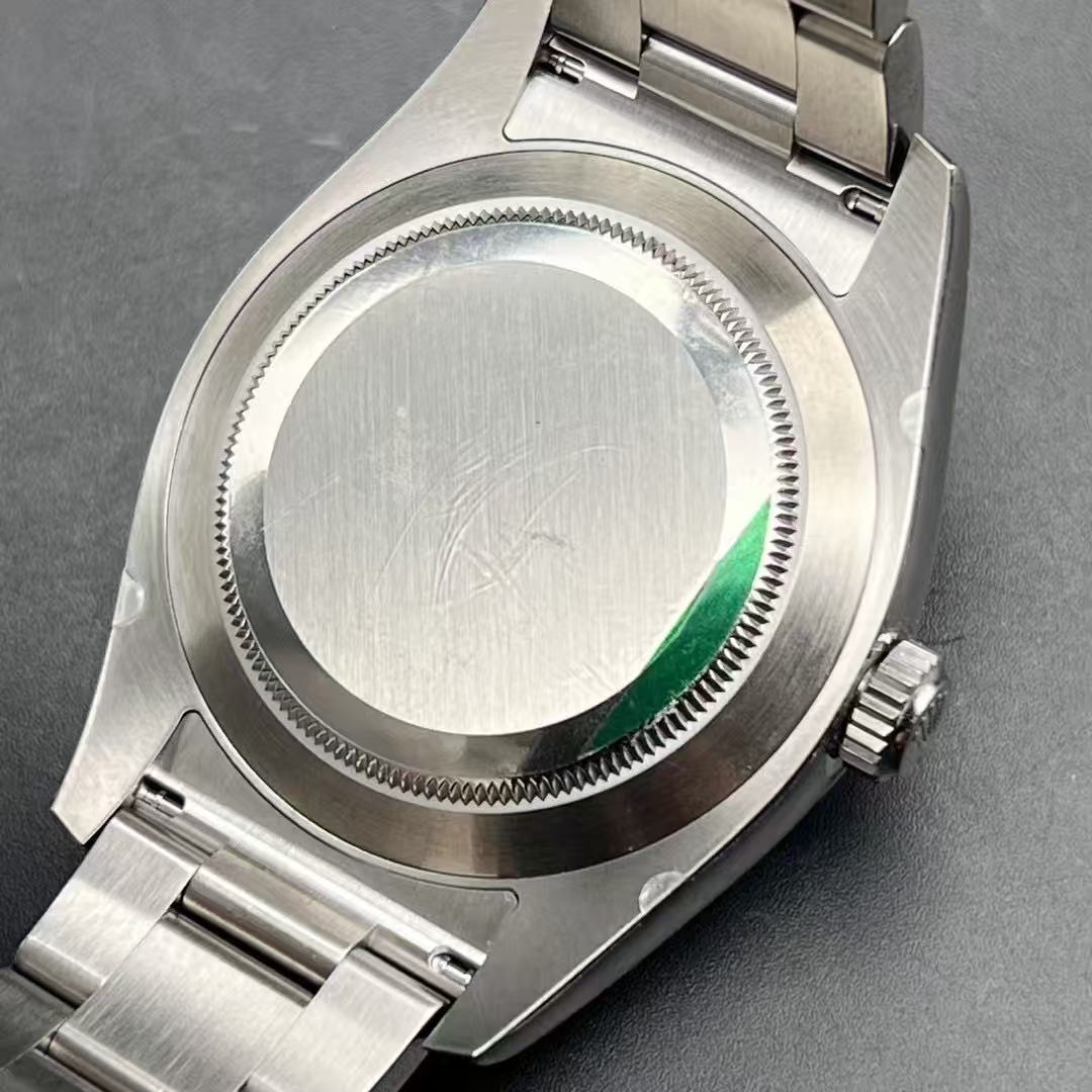 Rolex m116900-0001 detail 5