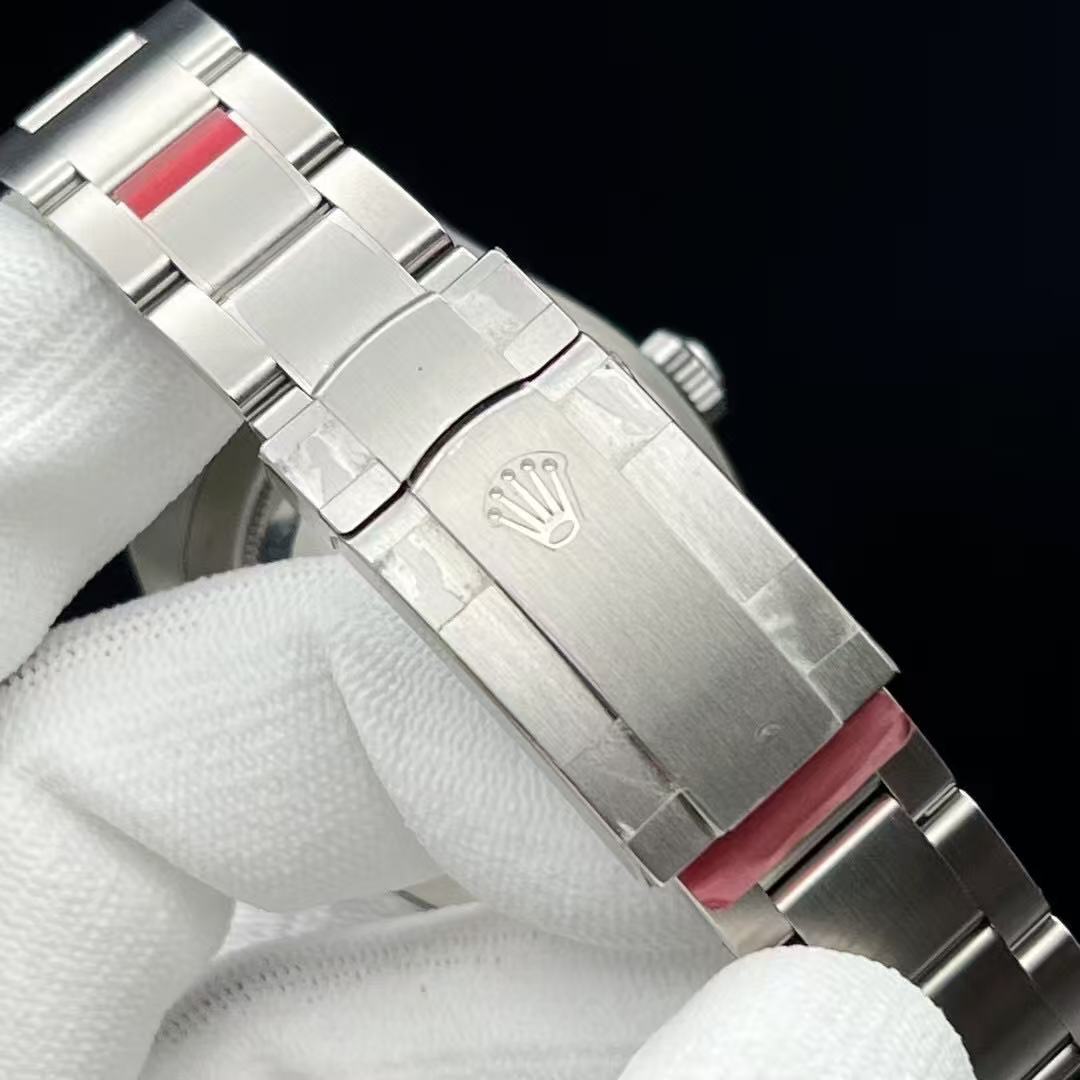 Rolex m116900-0001 detail 6