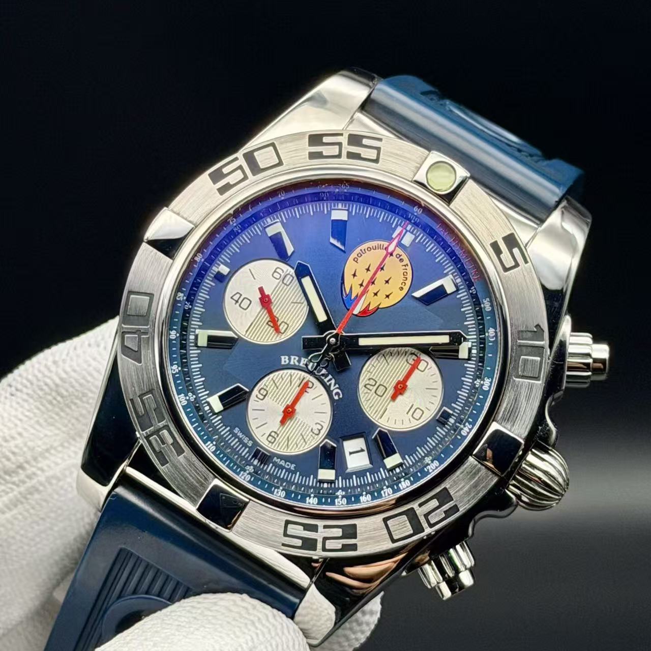 Breitling AB01109E detail 6