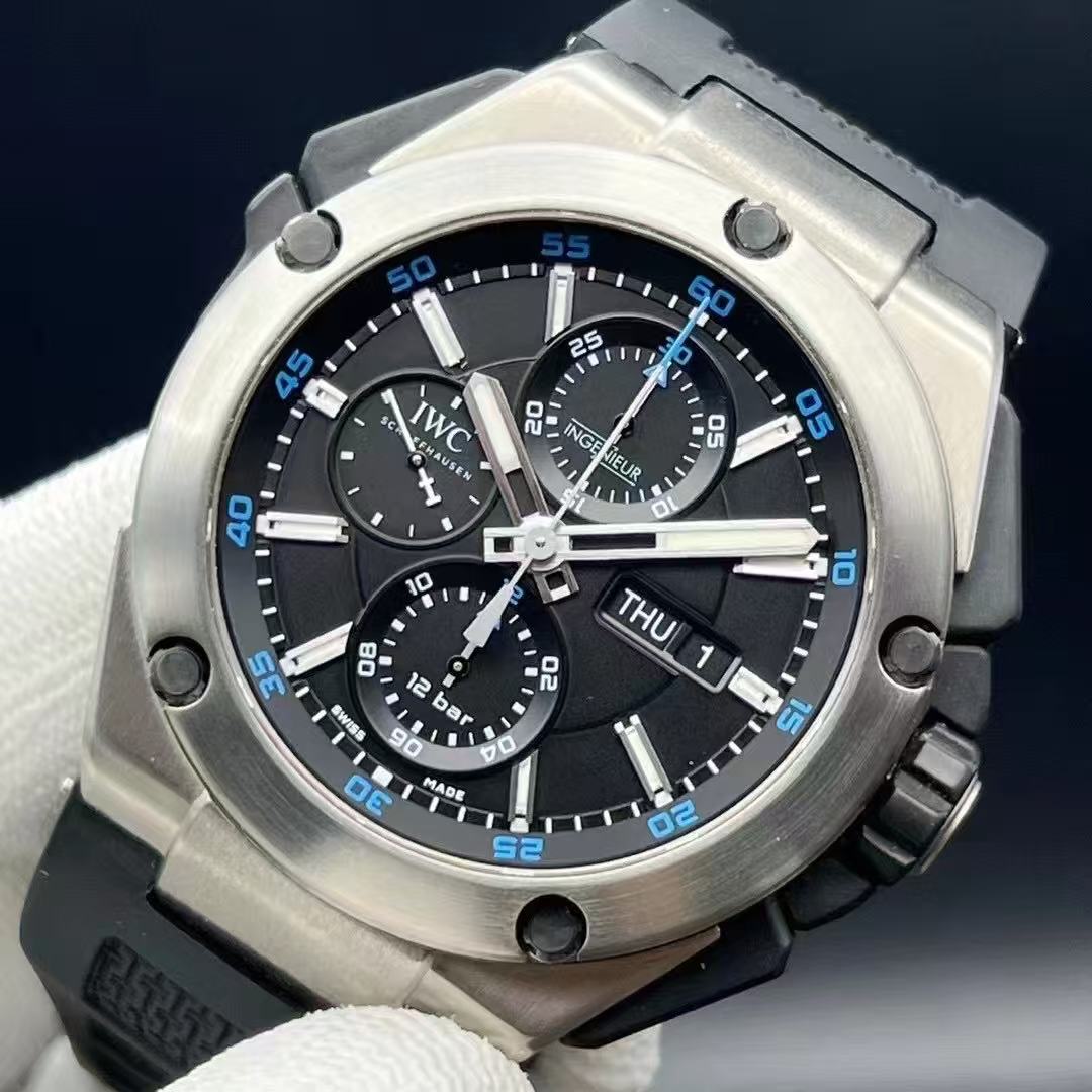 IWC IW386503 detail 7