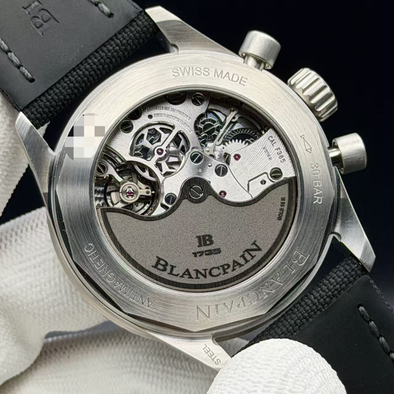 Blancpain 5200-1110-B52A detail 8