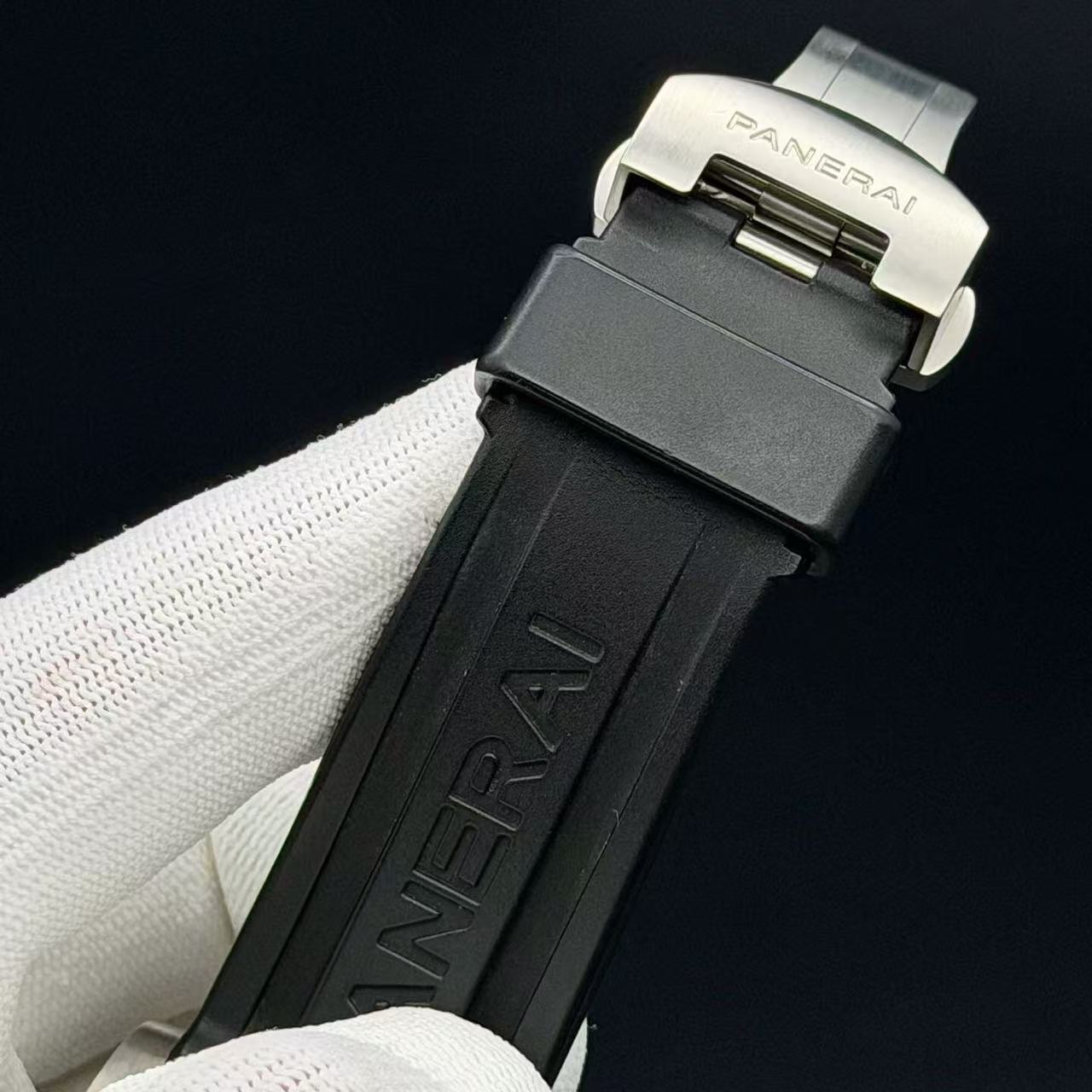 Panerai PAM00164 detail 6