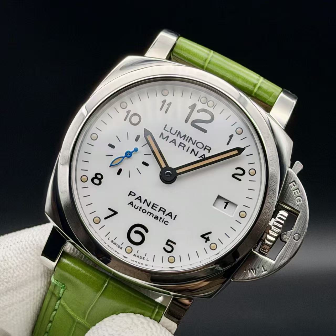 Panerai Pam01523 detail 7