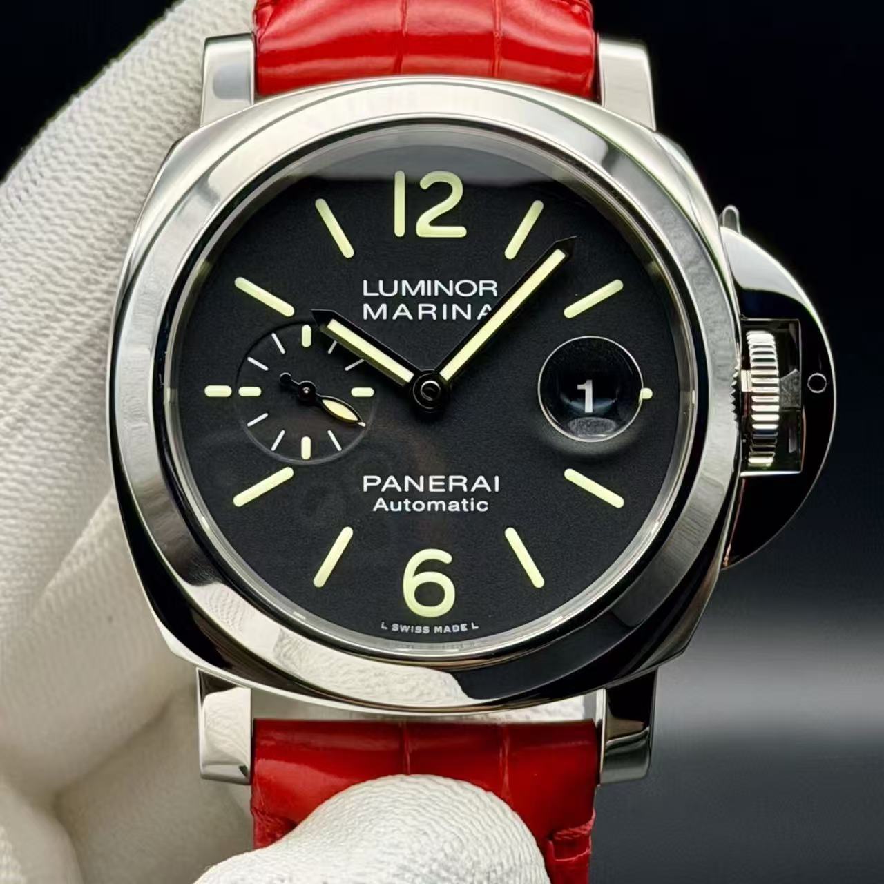 Panerai PAM01104 detail 6