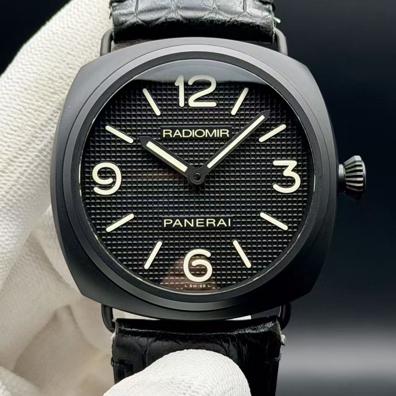 Panerai PAM00643 detail 6
