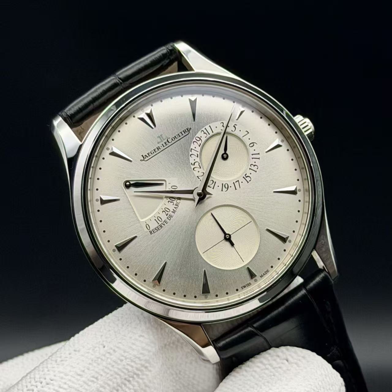 Jaeger-LeCoultre 1378420 detail 2