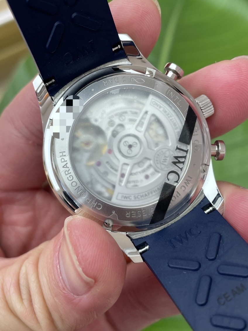 IWC 371620 detail 5