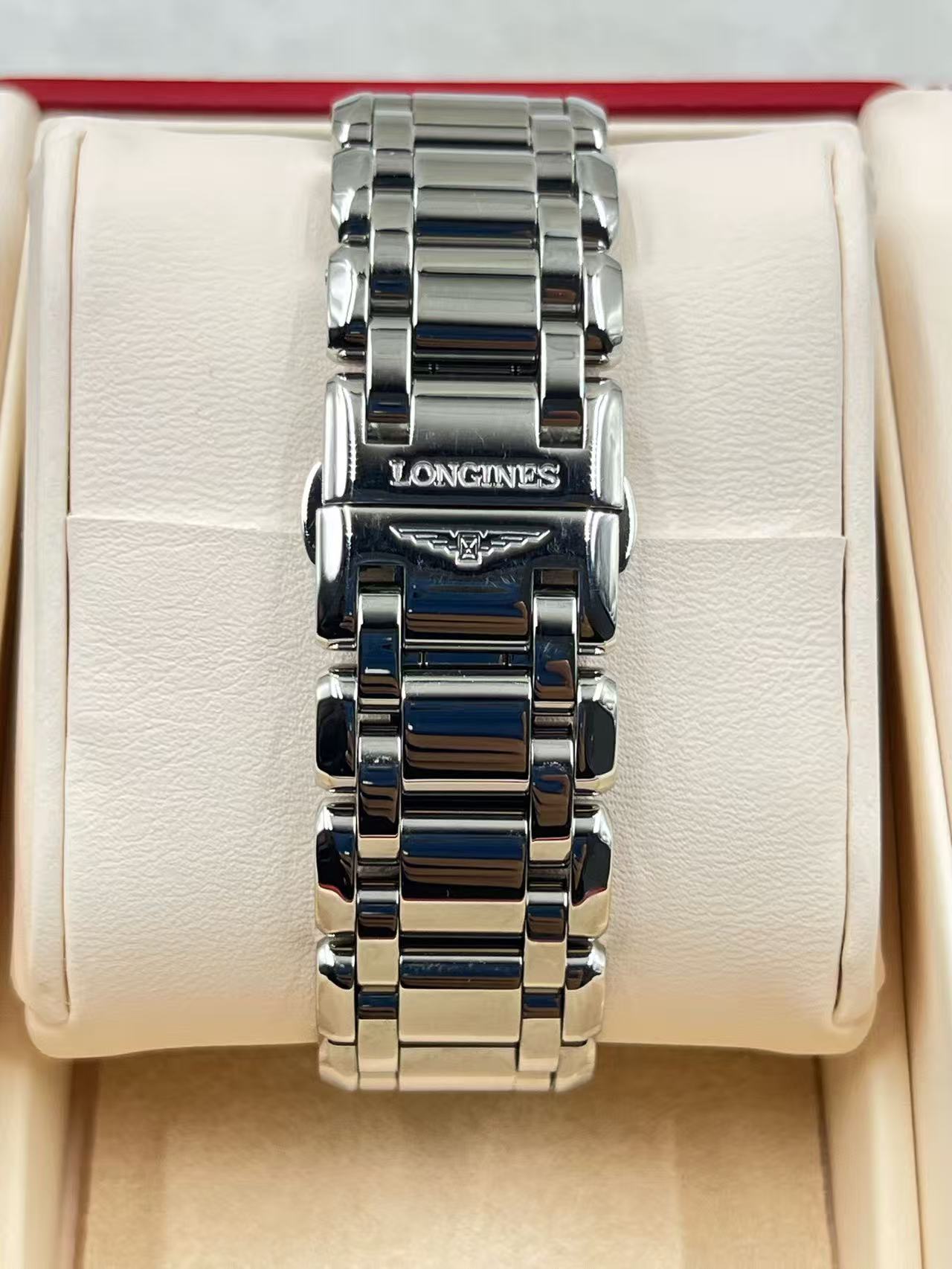 Longines L8.115.4.98.6 detail 4