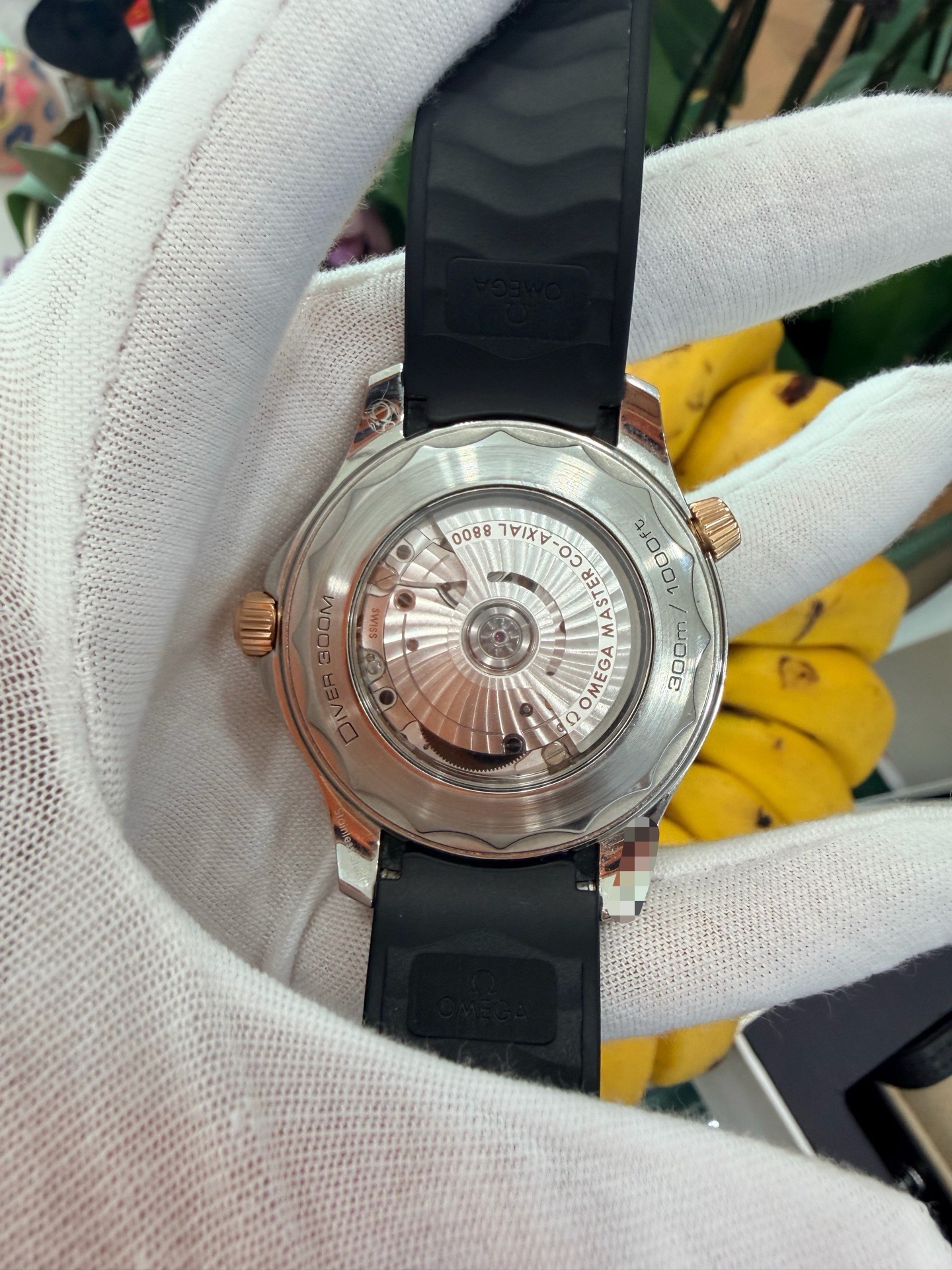 Omega 210.22.42.20.01.002 detail 4