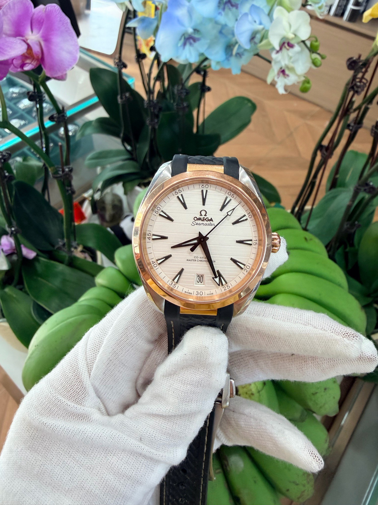 Omega 220.22.41.21.02.001
