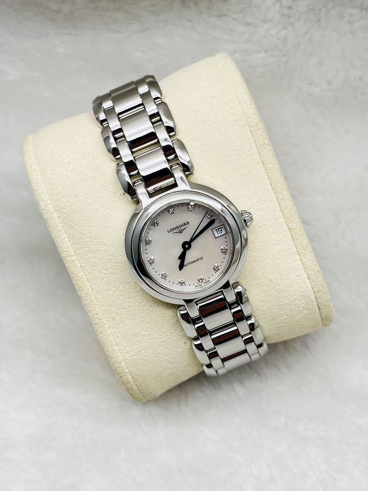 Longines L8.111.4.87.6 detail 4