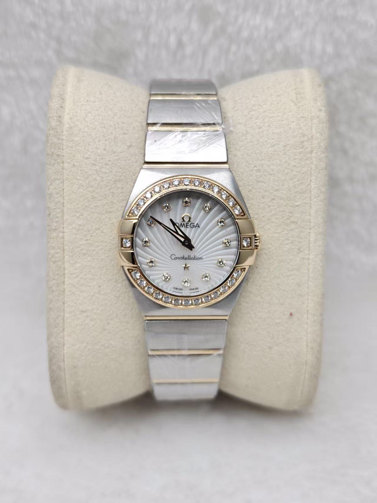 Omega 123.25.24.60.55.004 detail 6