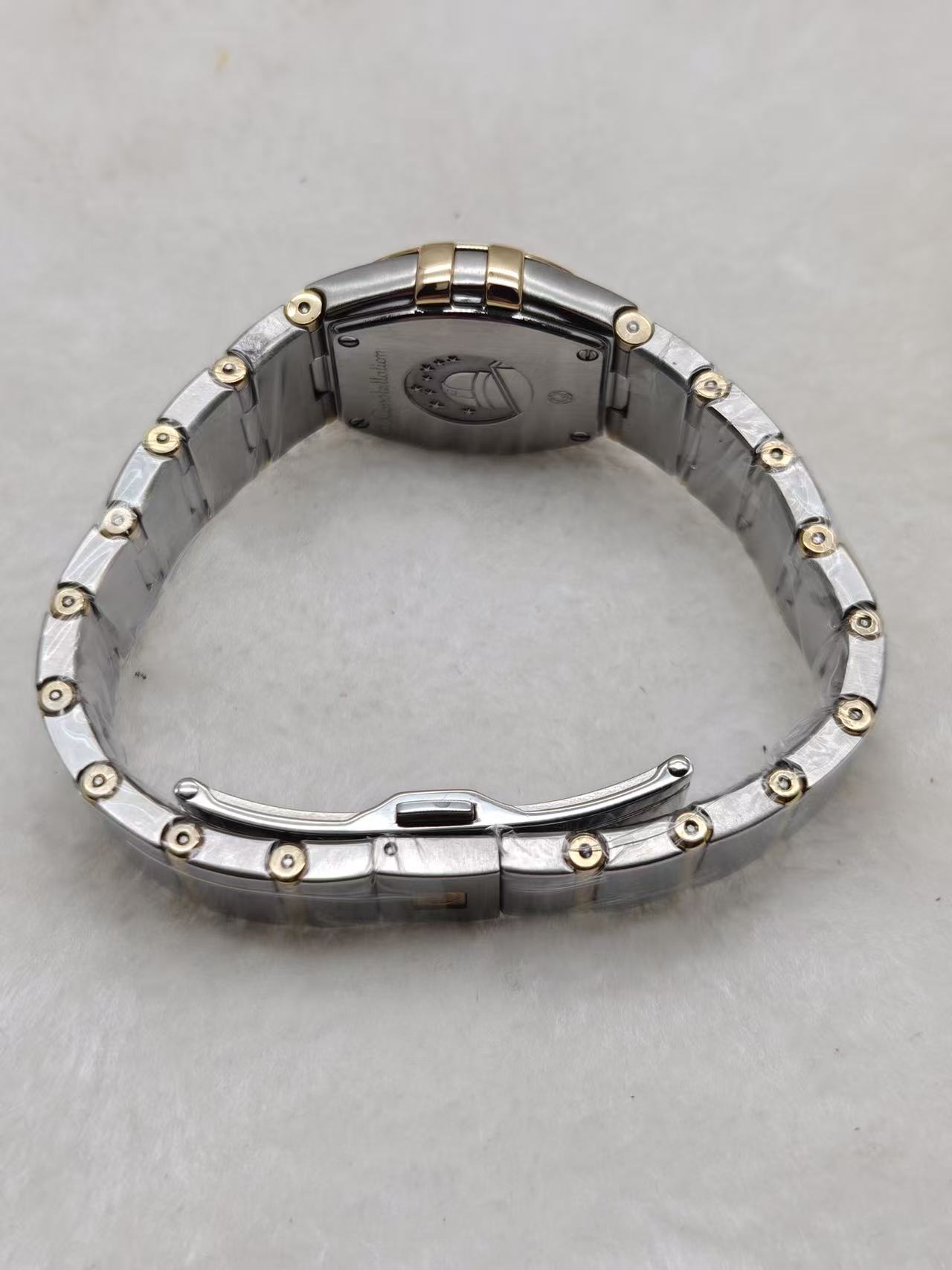 Omega 123.25.24.60.55.004 detail 7