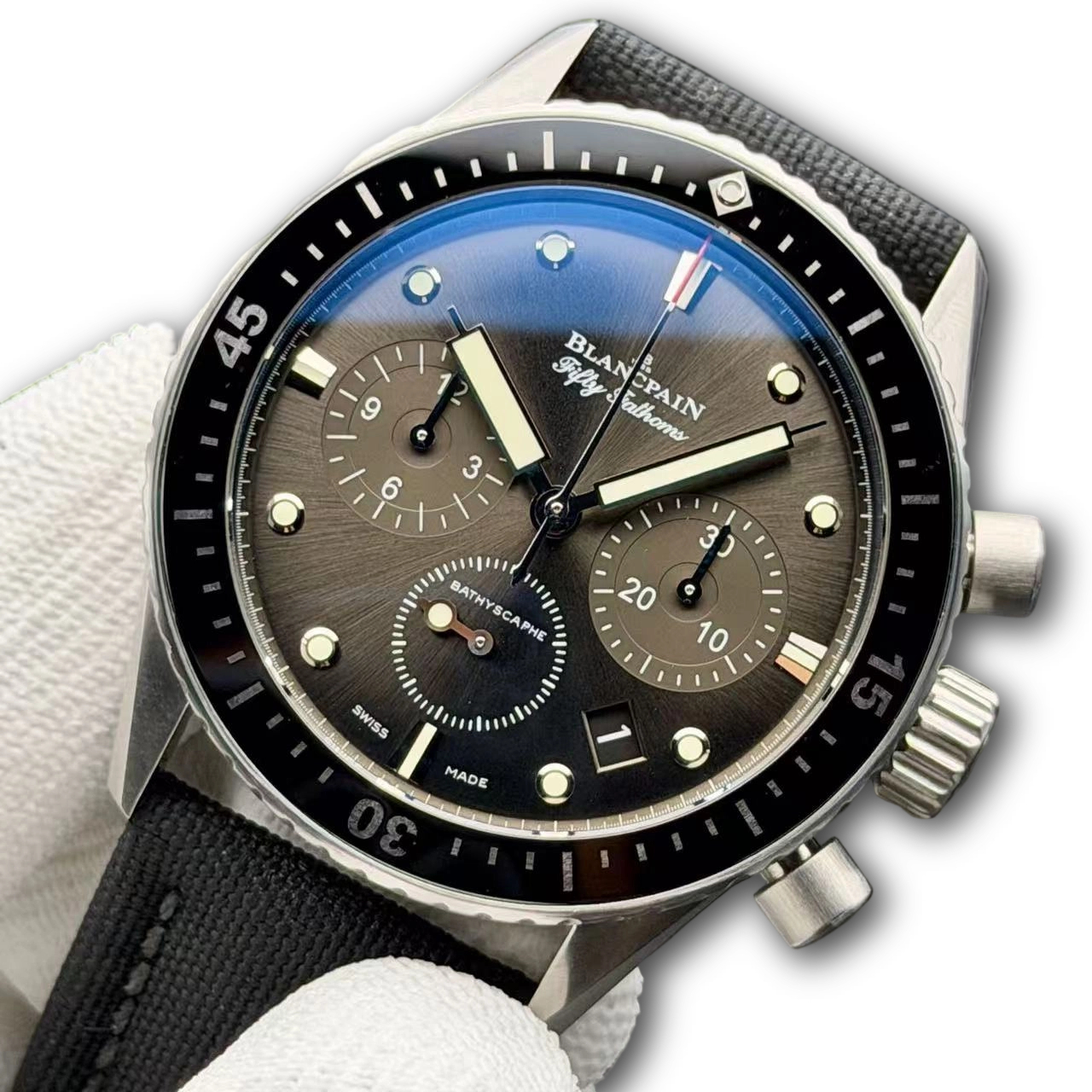Blancpain 5200-1110-B52A detail 1