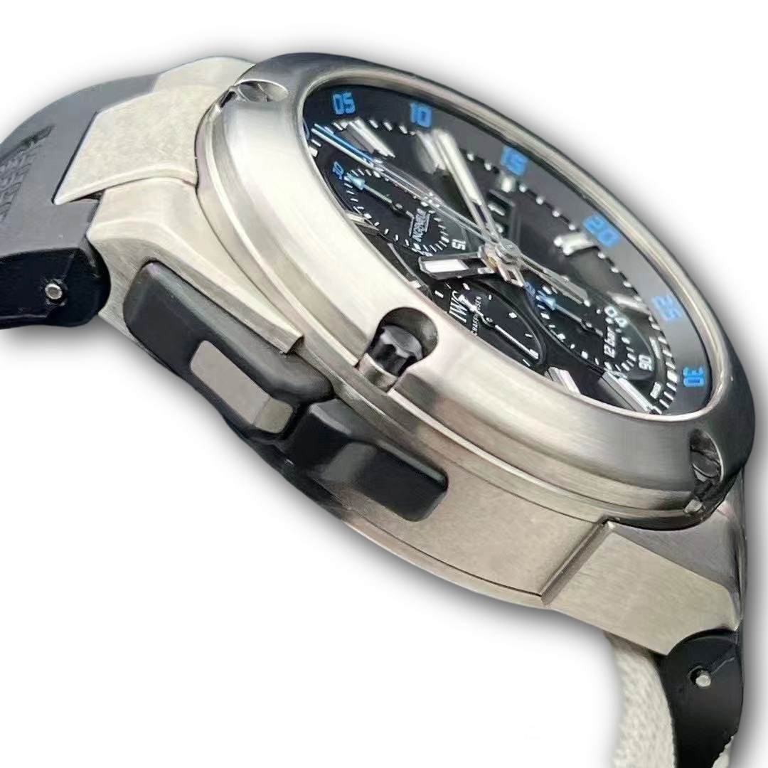 IWC IW386503 detail 3