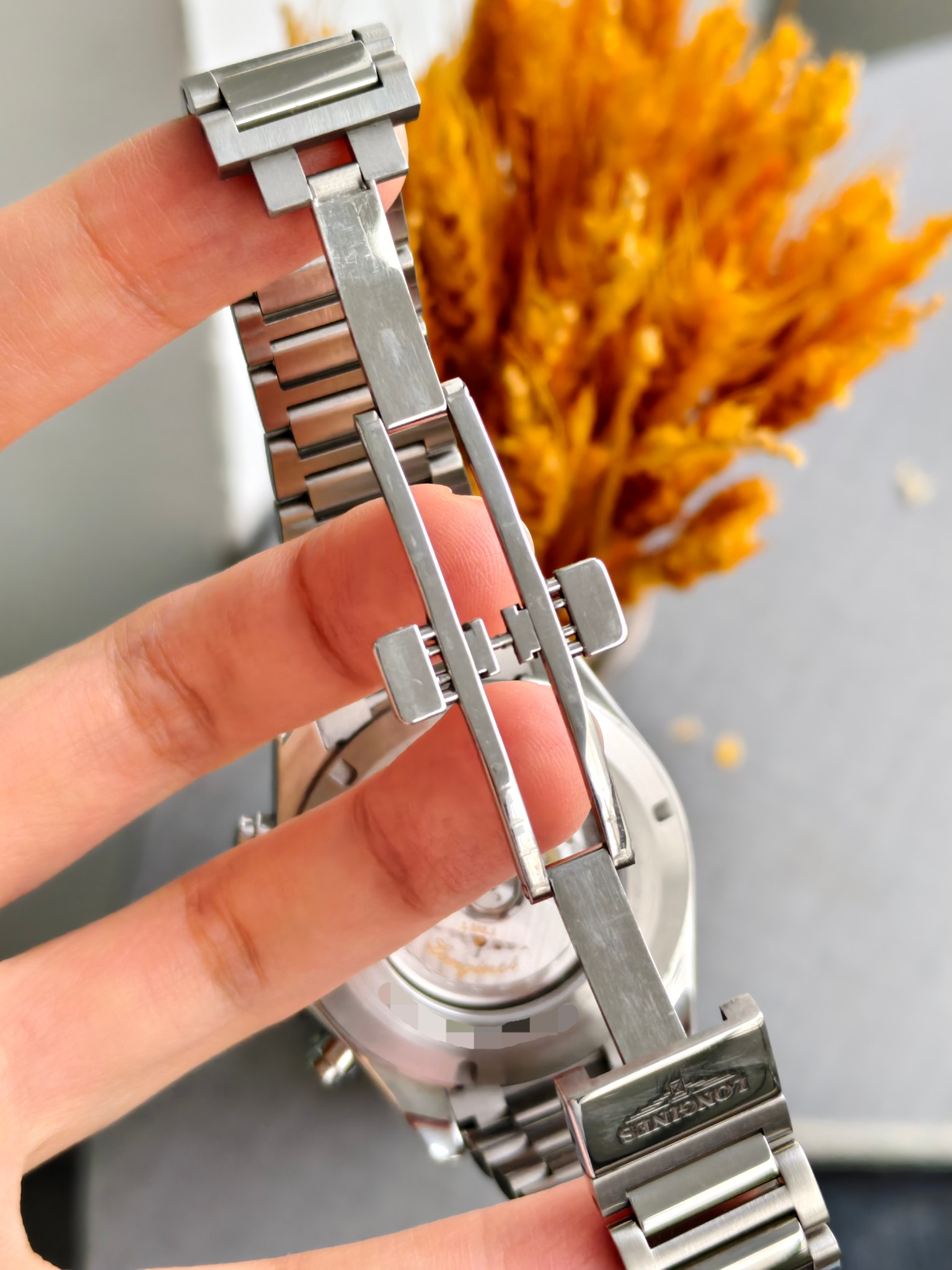 Longines L3.835.4.02.6 detail 5