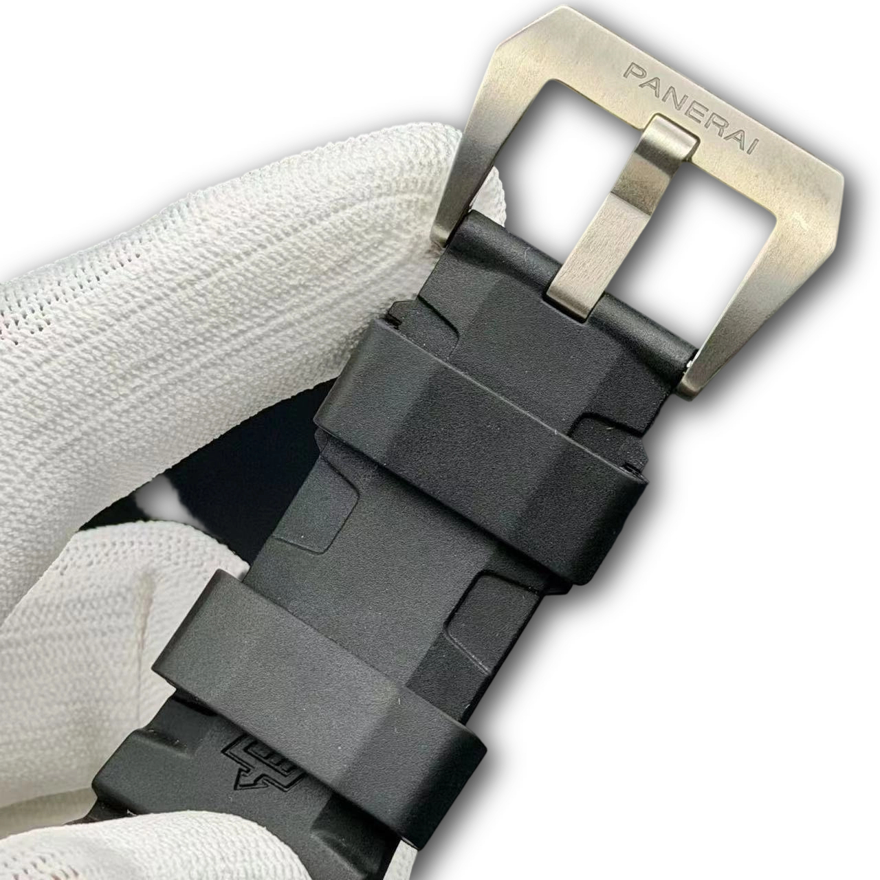 Panerai PAM01389 detail 5
