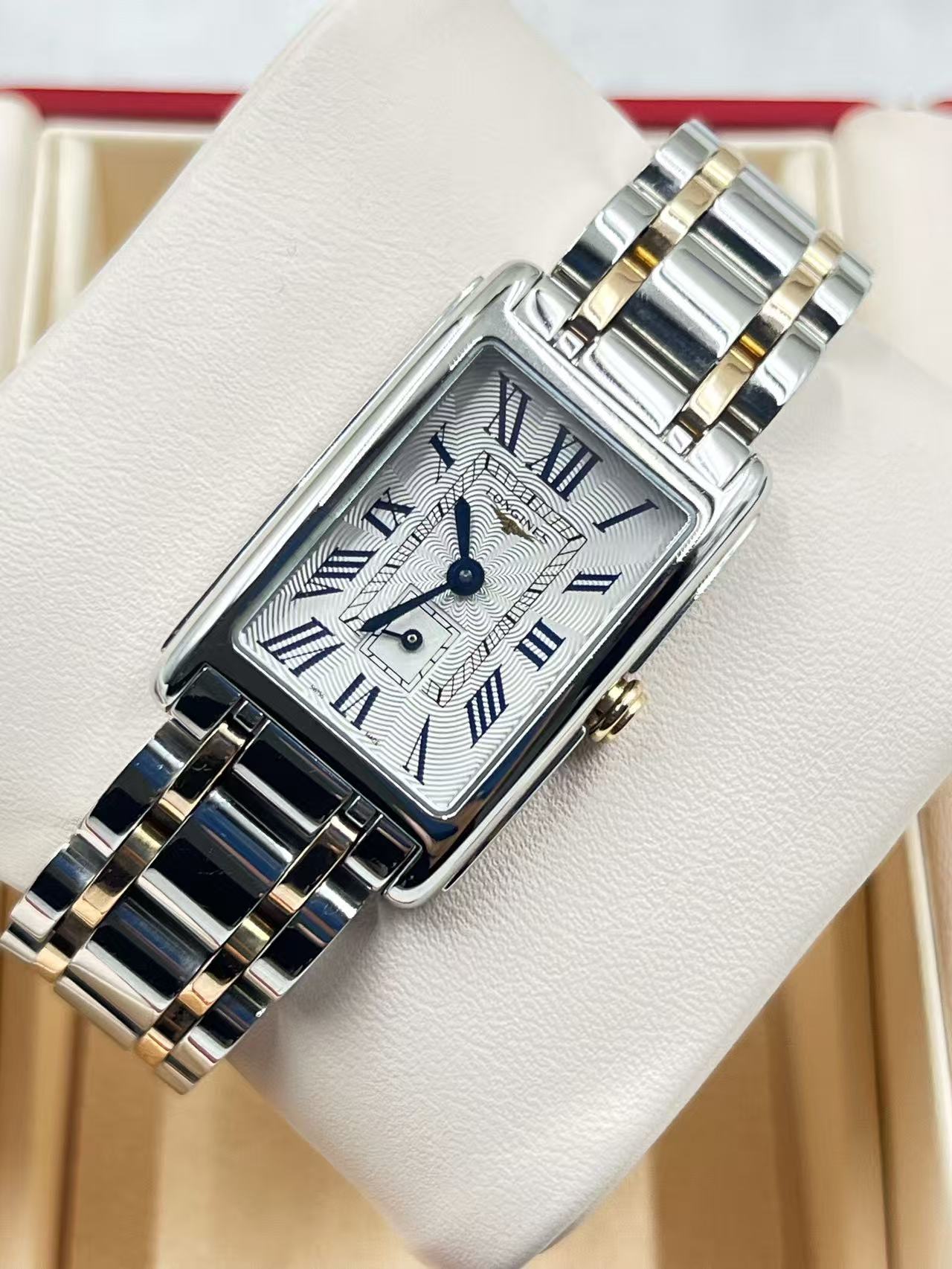 Longines L5.255.5.71.7 detail 1