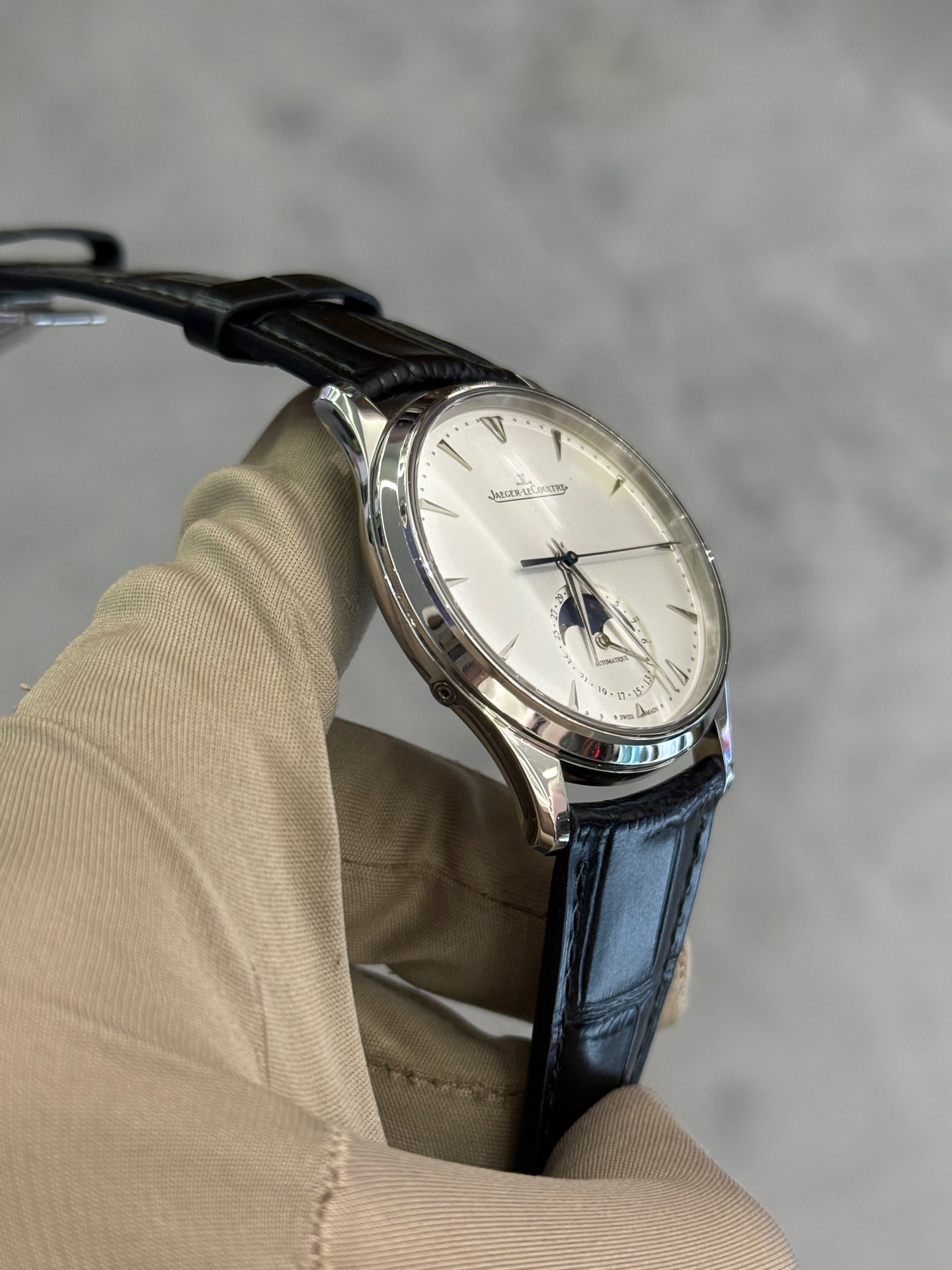 Jaeger-LeCoultre 1368420 detail 2