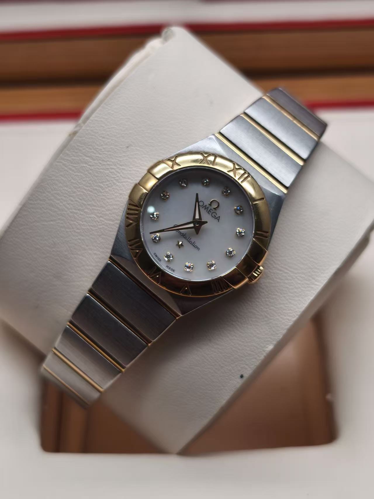 Omega 123.20.24.60.55.002 detail 1