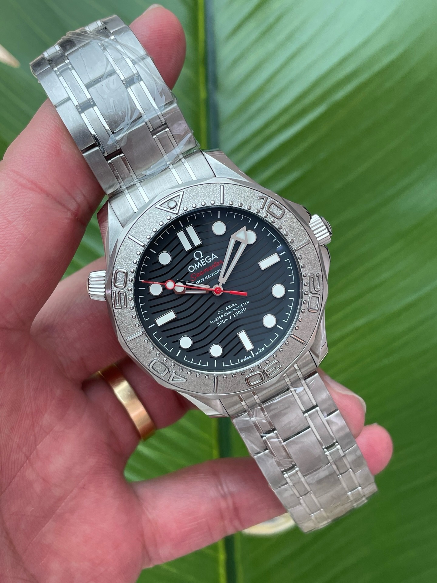 Omega 210.30.42.20.01.002 detail 3