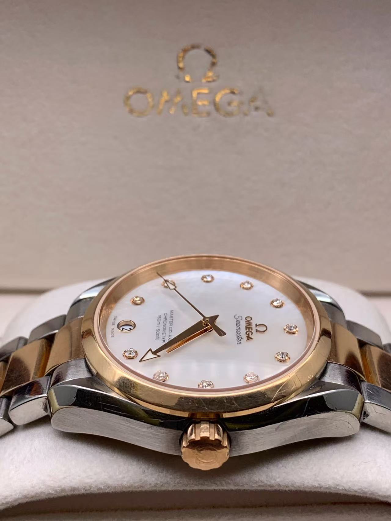 Omega 231.20.39.21.55.003 detail 2