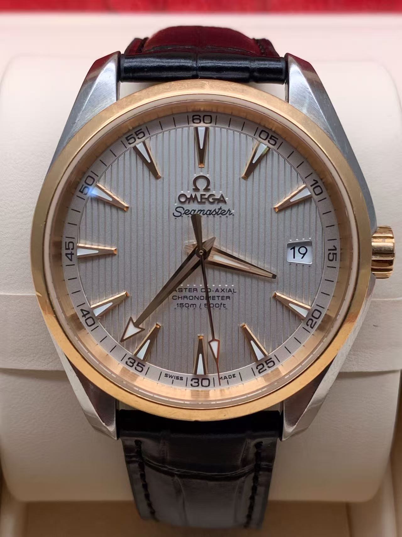 Omega 231.23.39.21.02.001