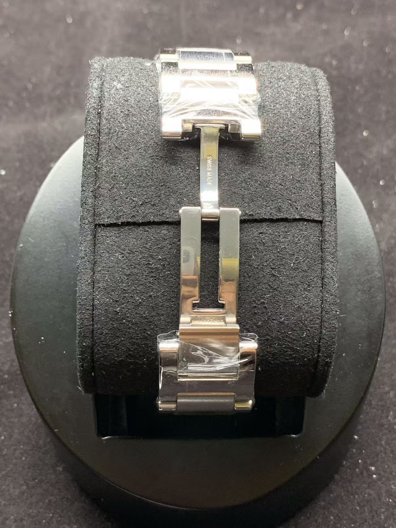 Cartier W69011Z4 detail 4