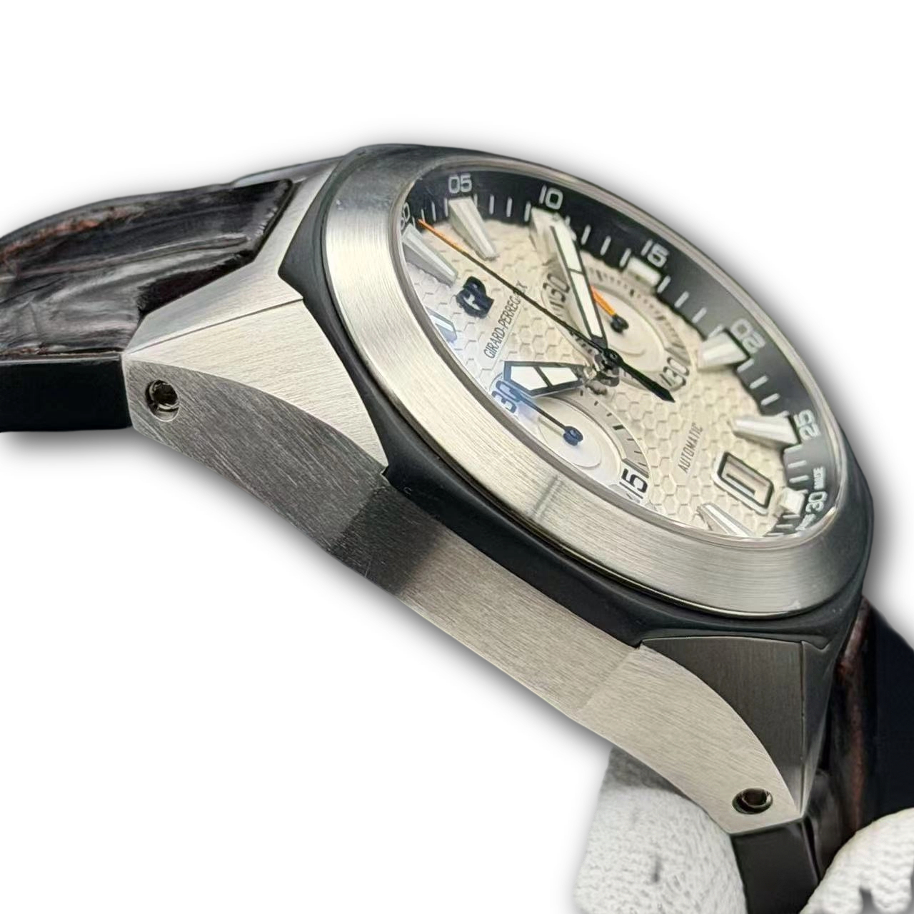 Girard Perregaux 49970-11-131-HDBA detail 4