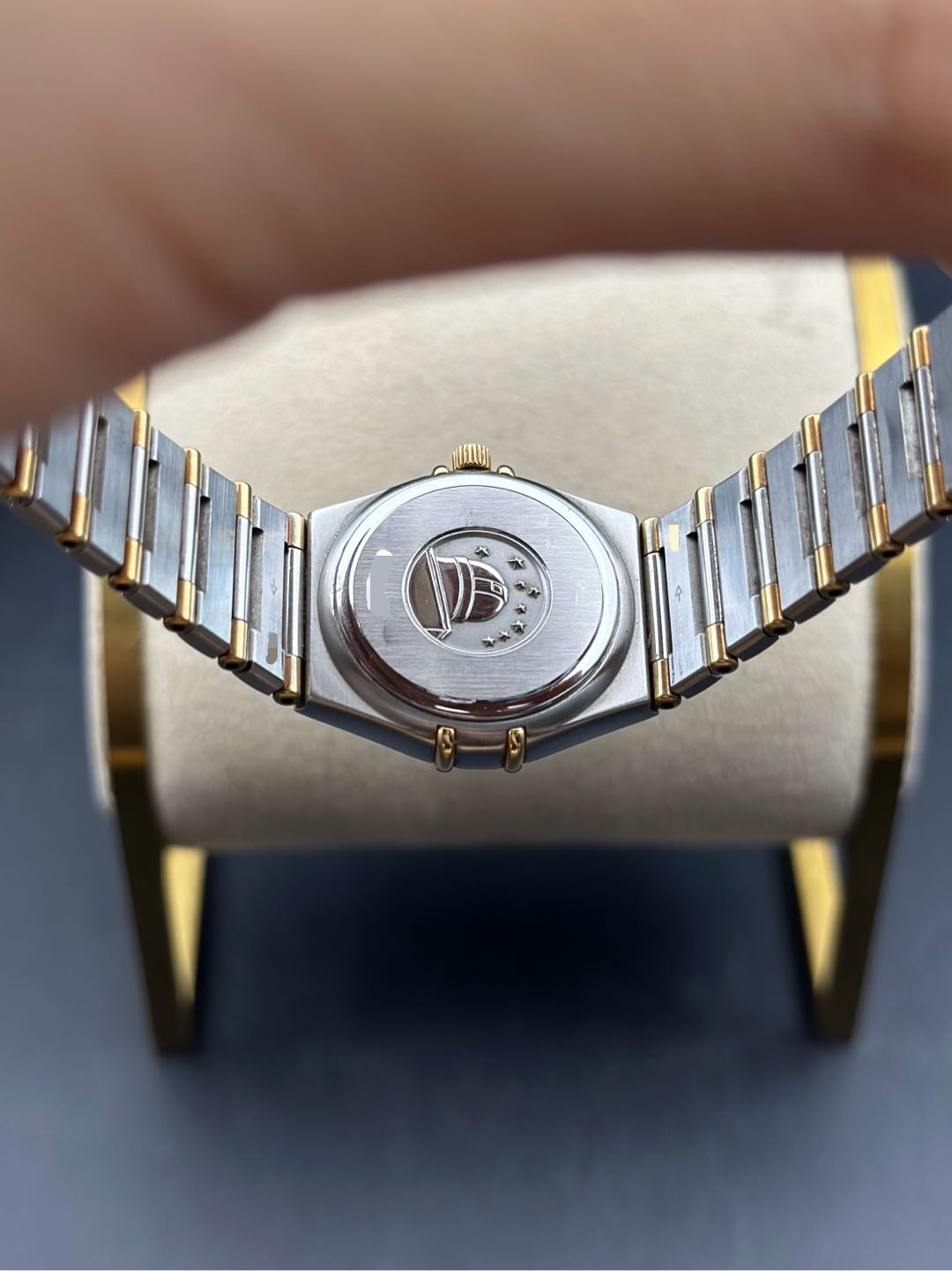 Omega 1372.30.00 detail 6