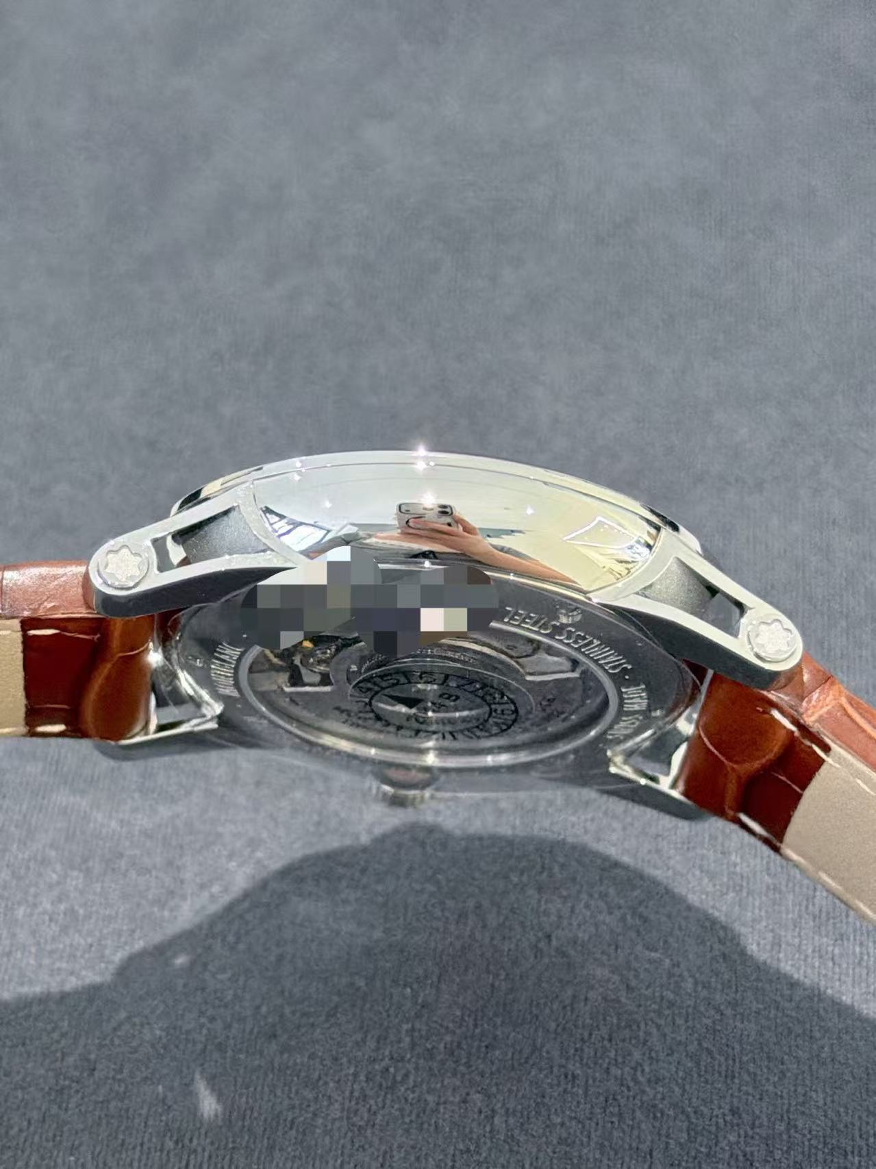 Montblanc U0105813 detail 2