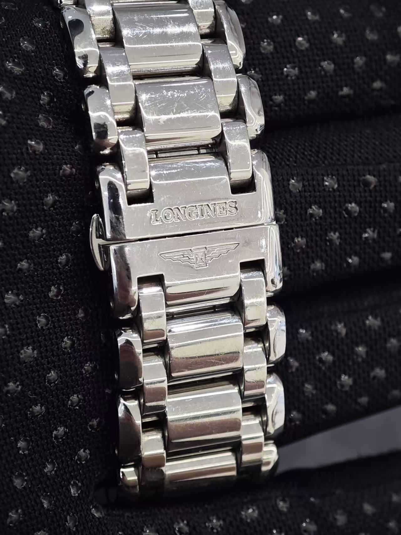 Longines L8.116.4.87.6 detail 4