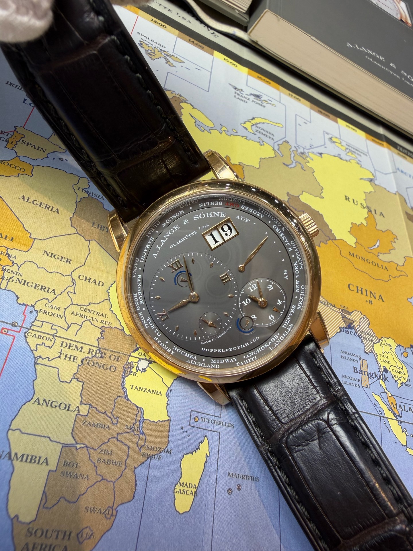 A. Lange & S&ouml;hne 116.033 detail 3