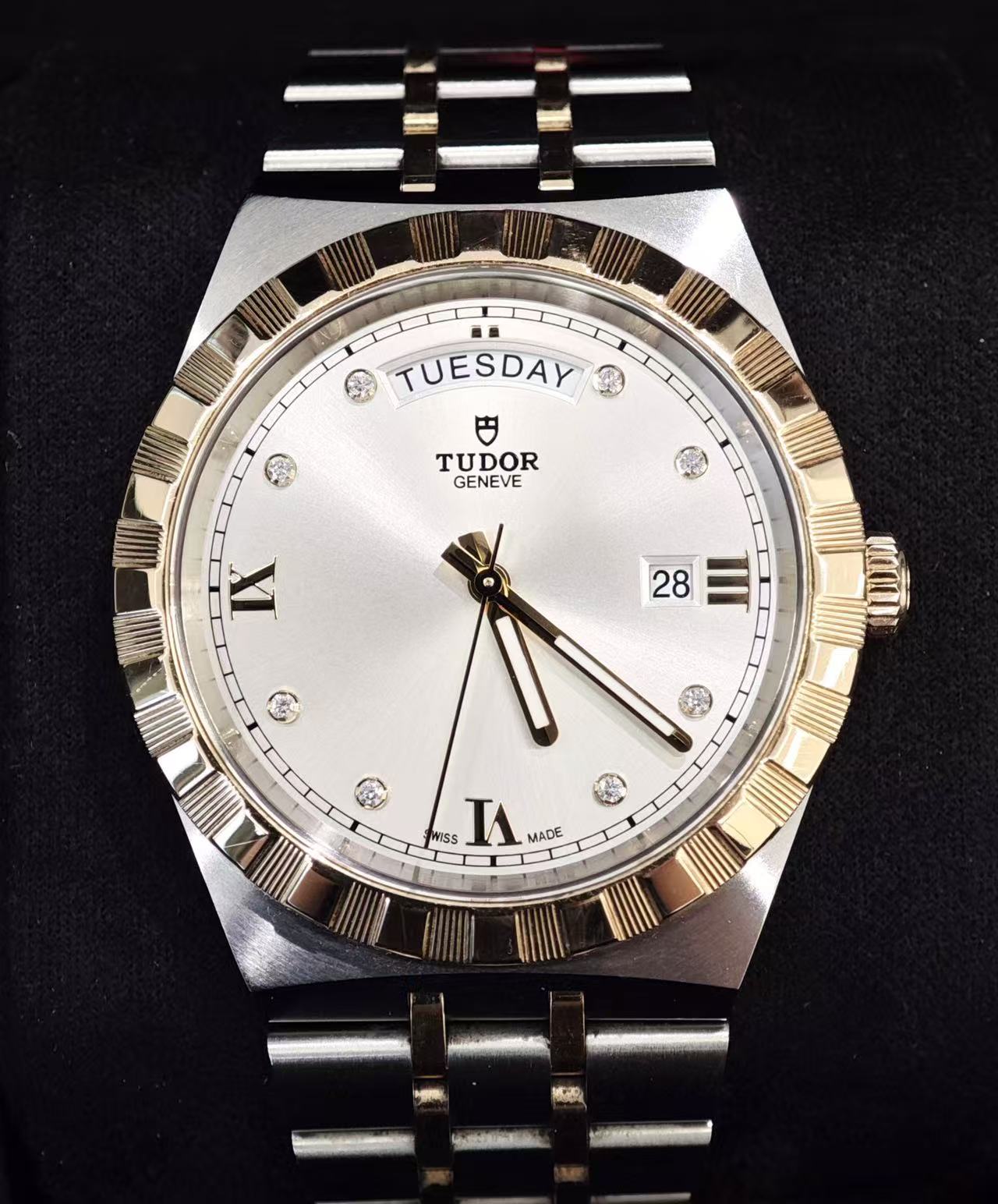 Tudor m28603-0002