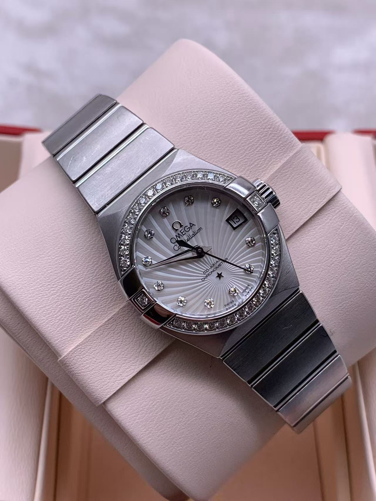 Omega 123.15.27.20.55.001 detail 2