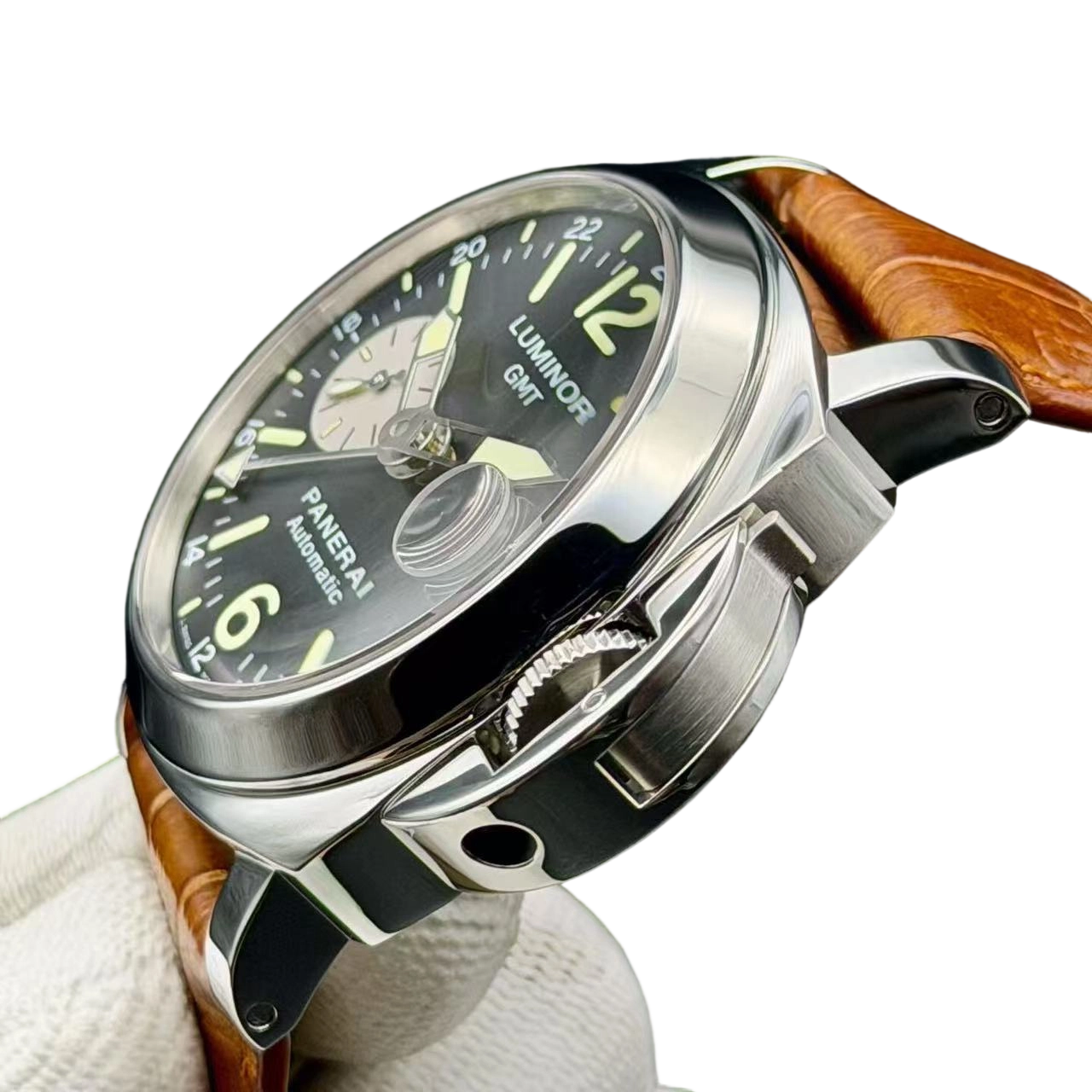 Panerai PAM00088 detail 3