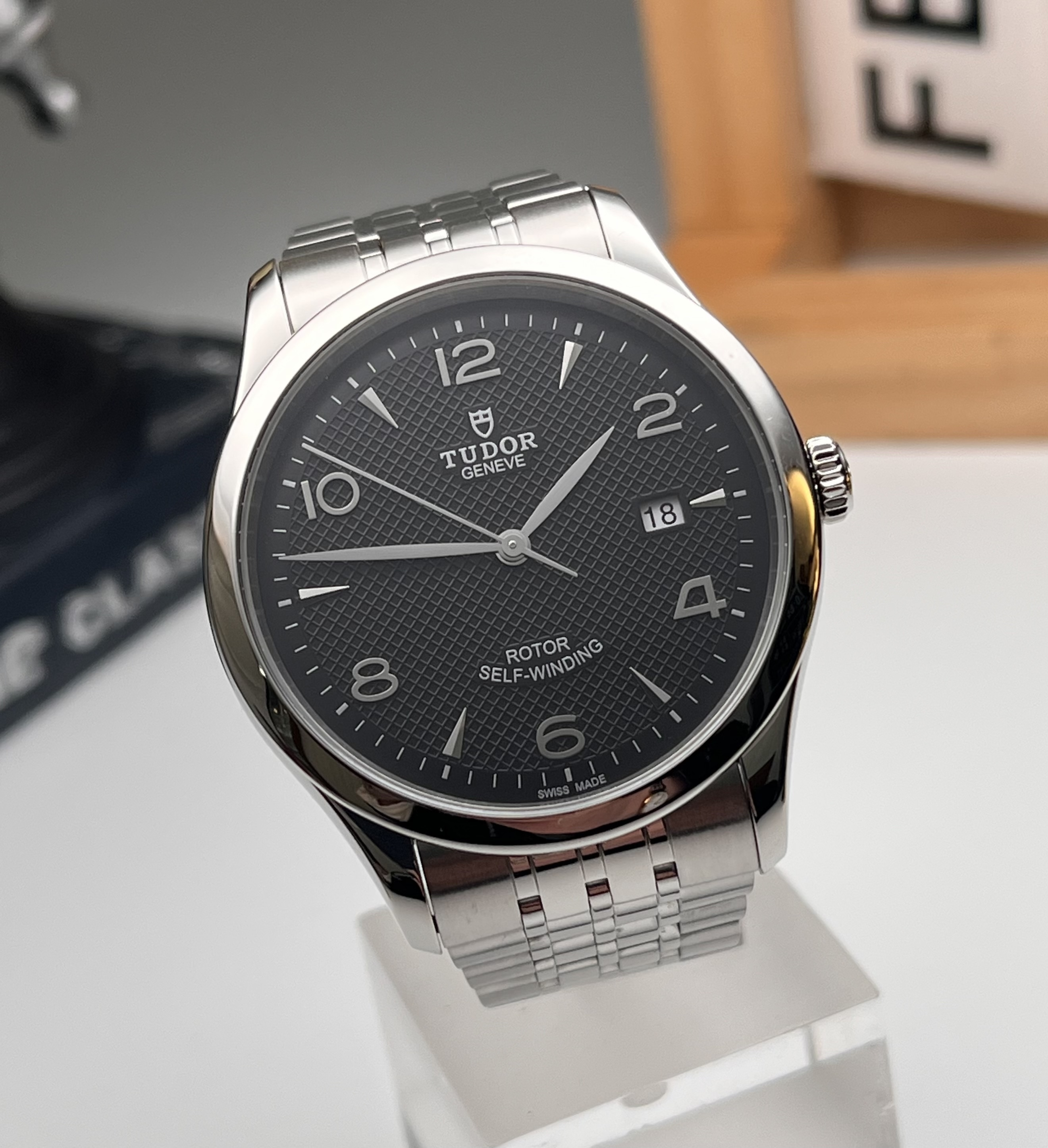 Tudor M91650-0002 detail 4