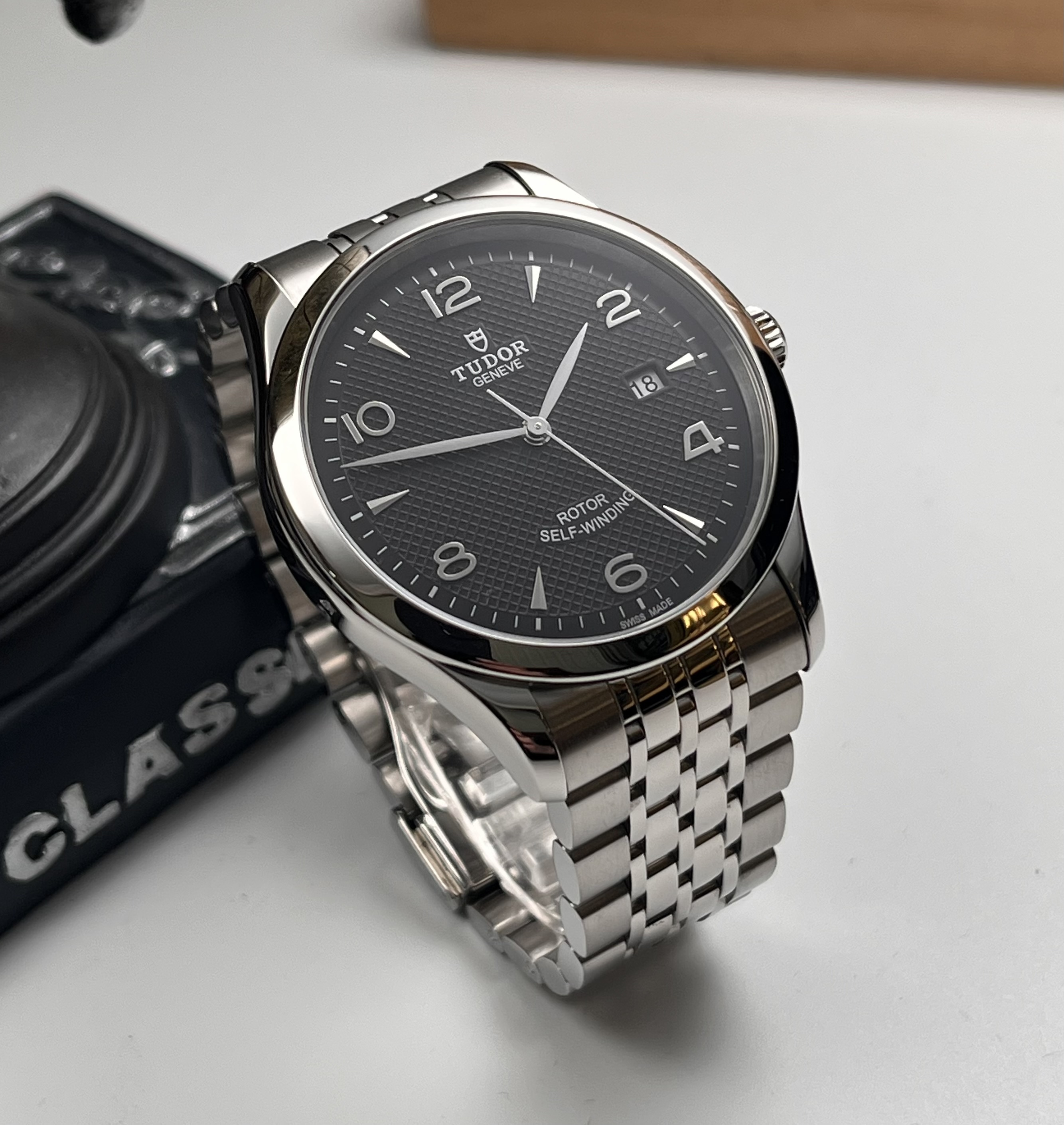 Tudor M91650-0002 detail 5